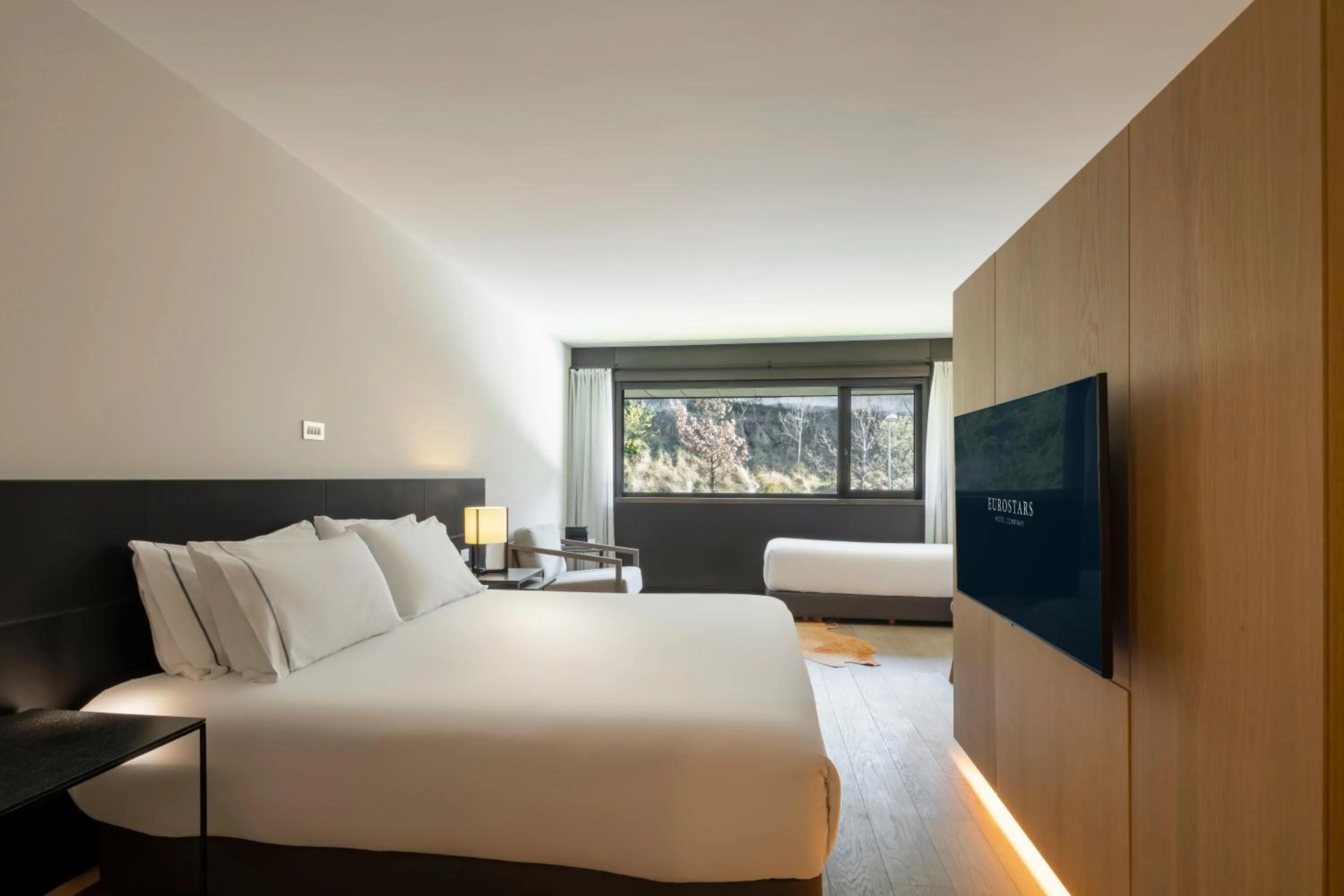 Bed in Eurostars Pamplona