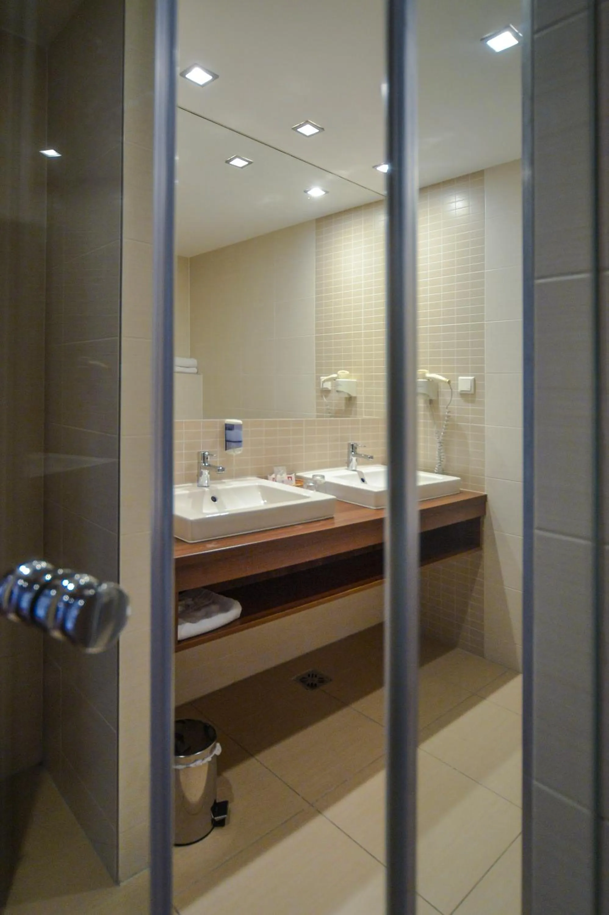Bathroom in Royal Club Hotel