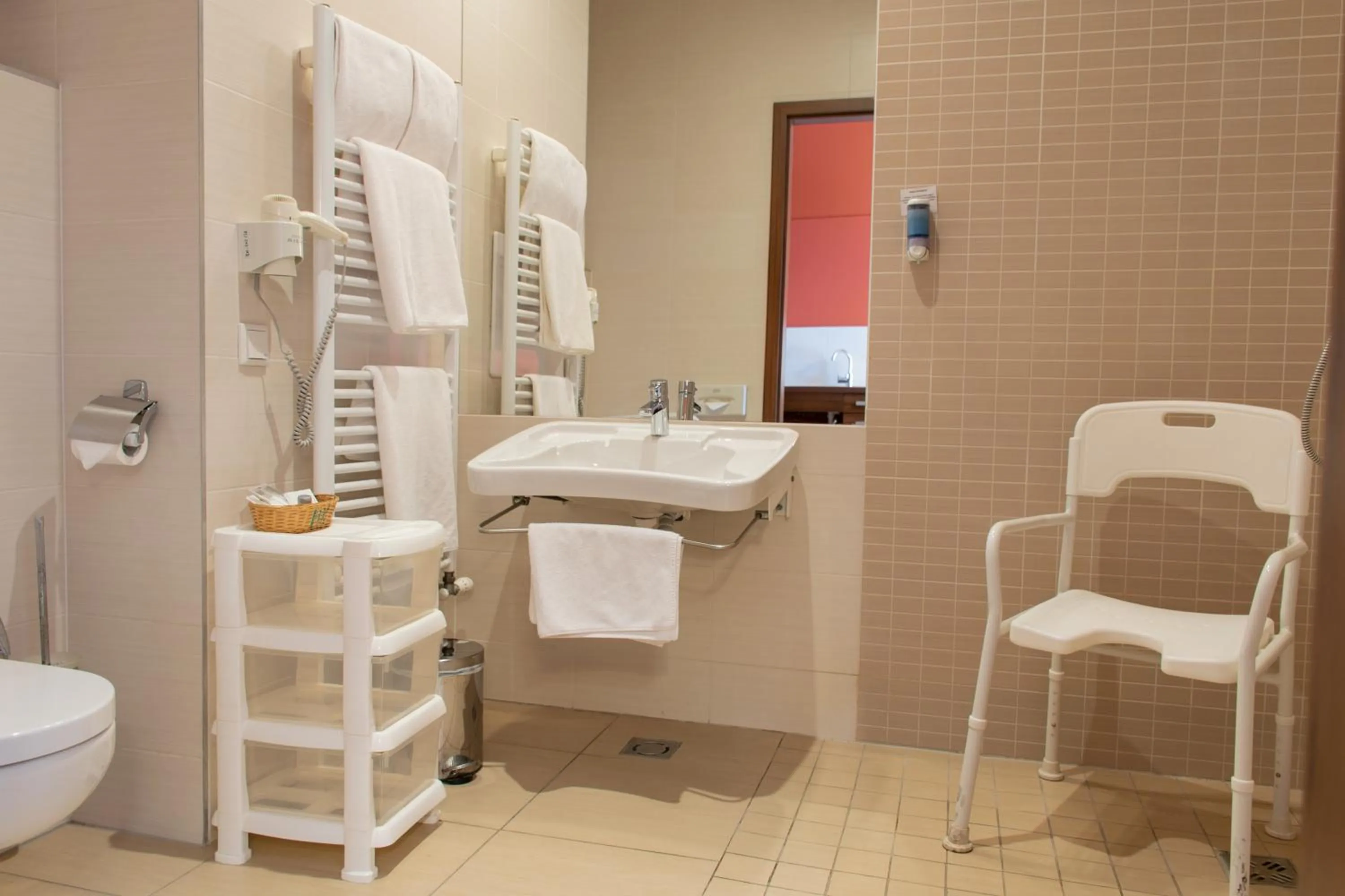 Bathroom in Royal Club Hotel