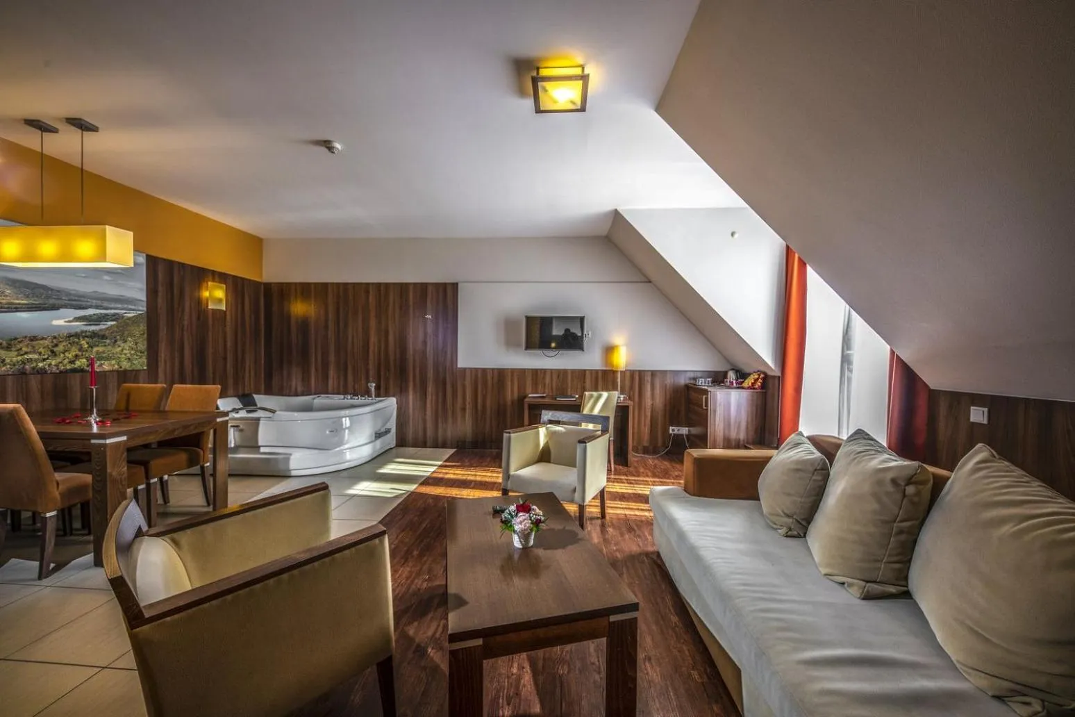 Living room in Royal Club Hotel