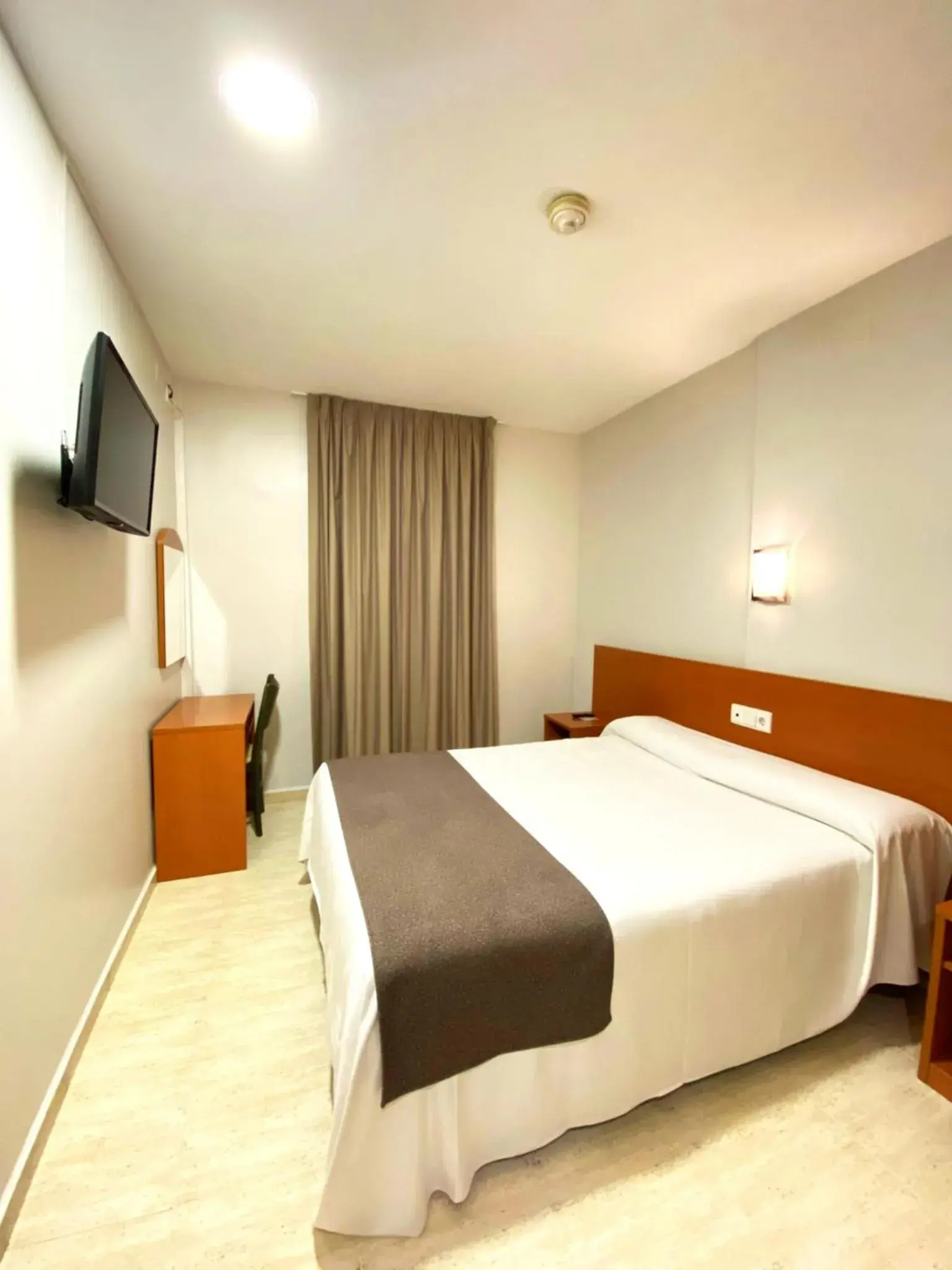 Double Room in Hotelet elRetiro Double Room in Hotelet elRetiro