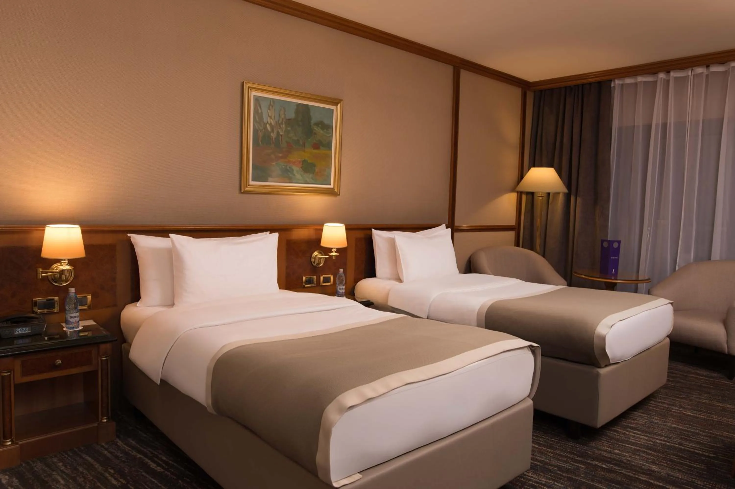 Bed in Grand Hotel Bucharest