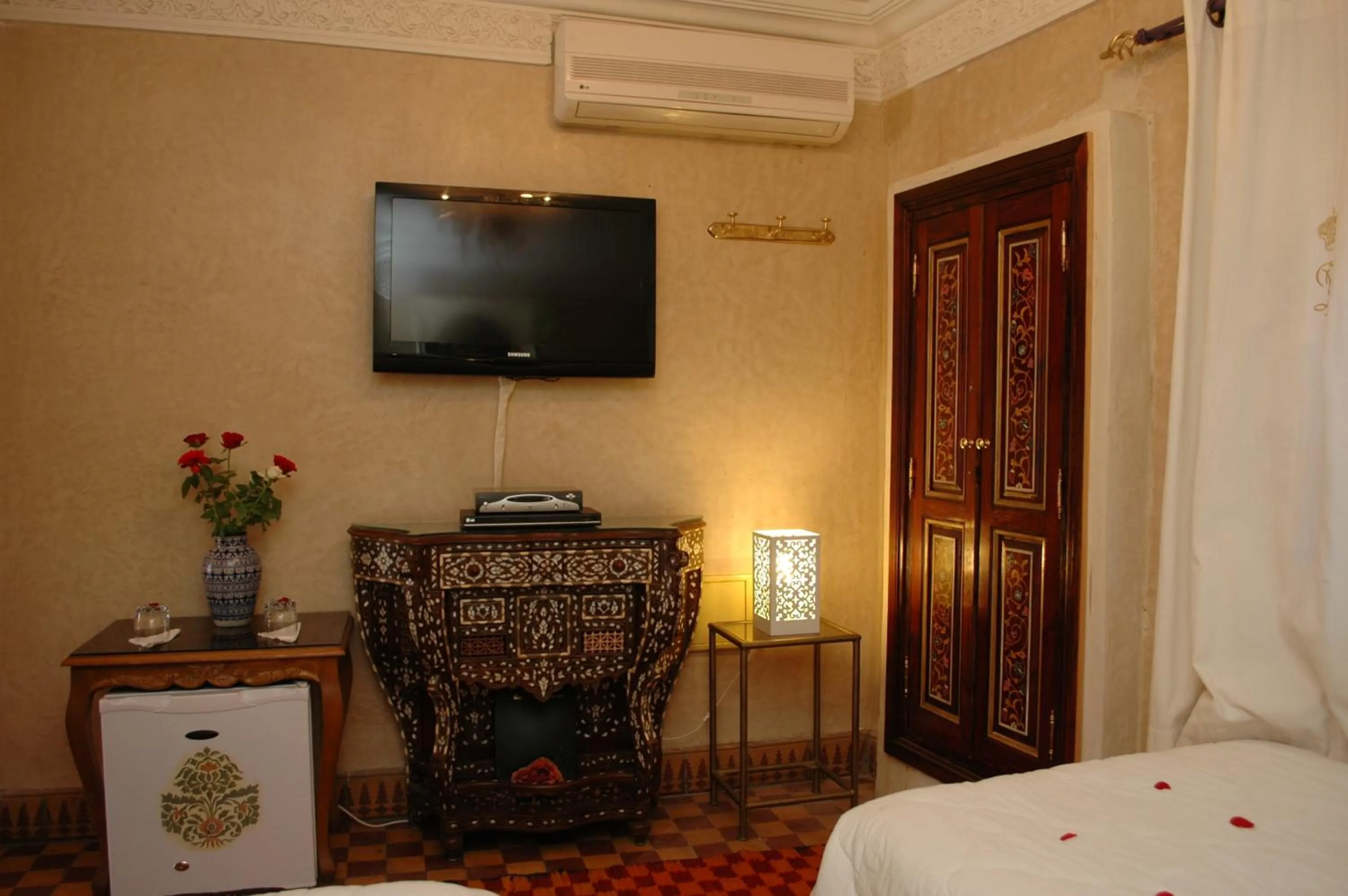 TV and multimedia, Bed in Riad Palais Des Princesses & Spa