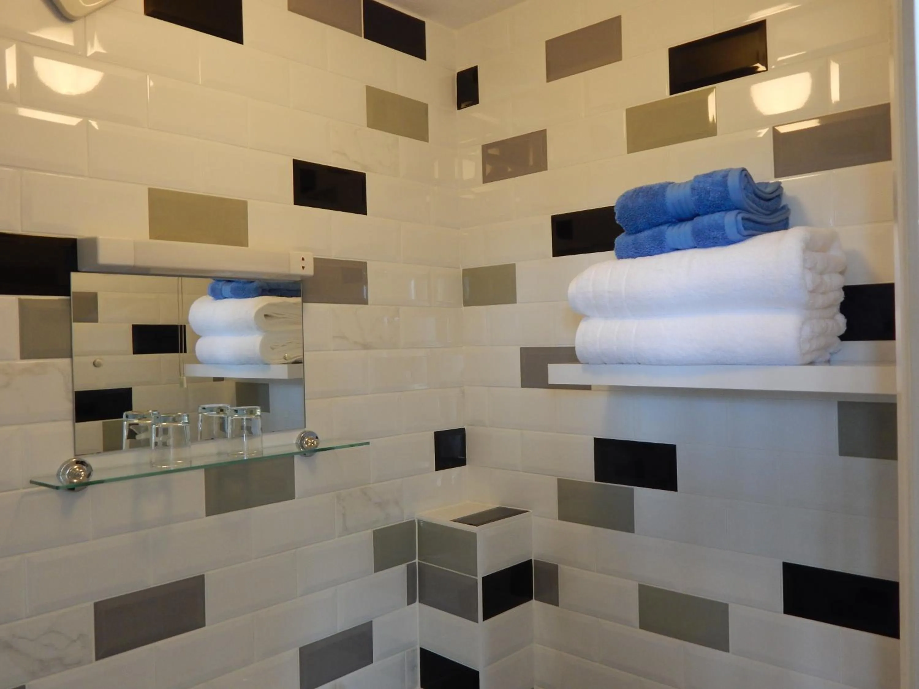 Bathroom in The Garfield Guest House