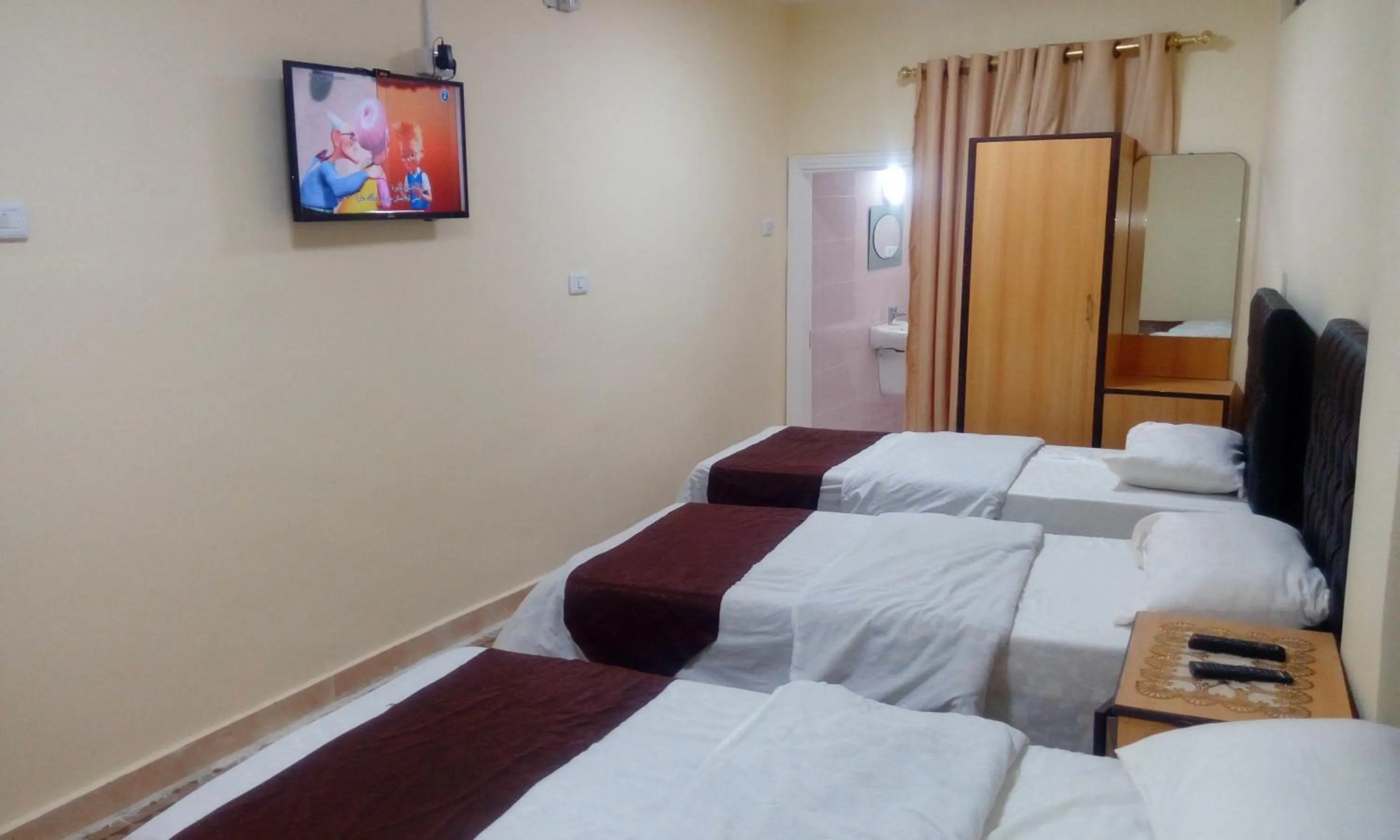 Bed in Hamoudah Hotel