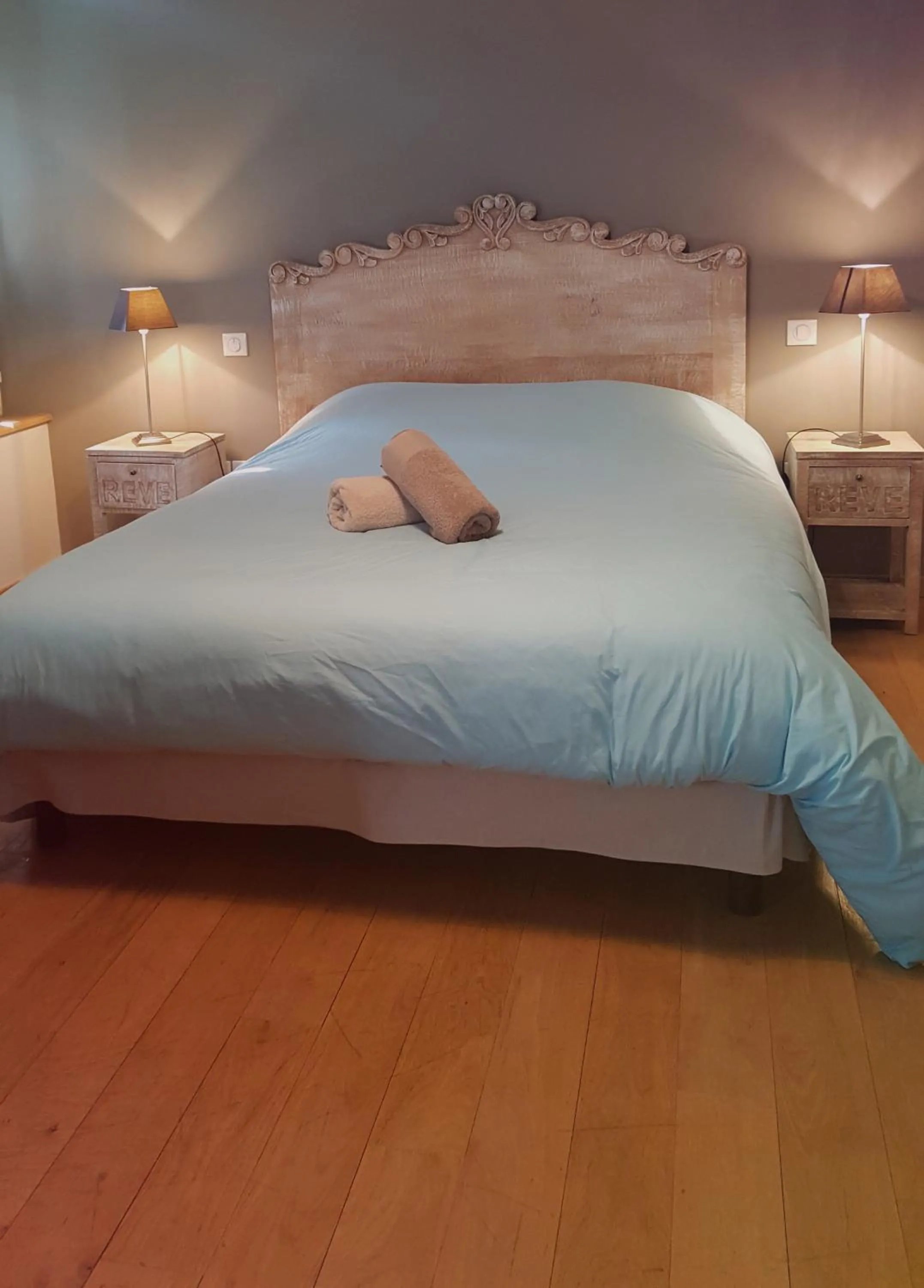 Photo of the whole room in L'Auberge de Teissières