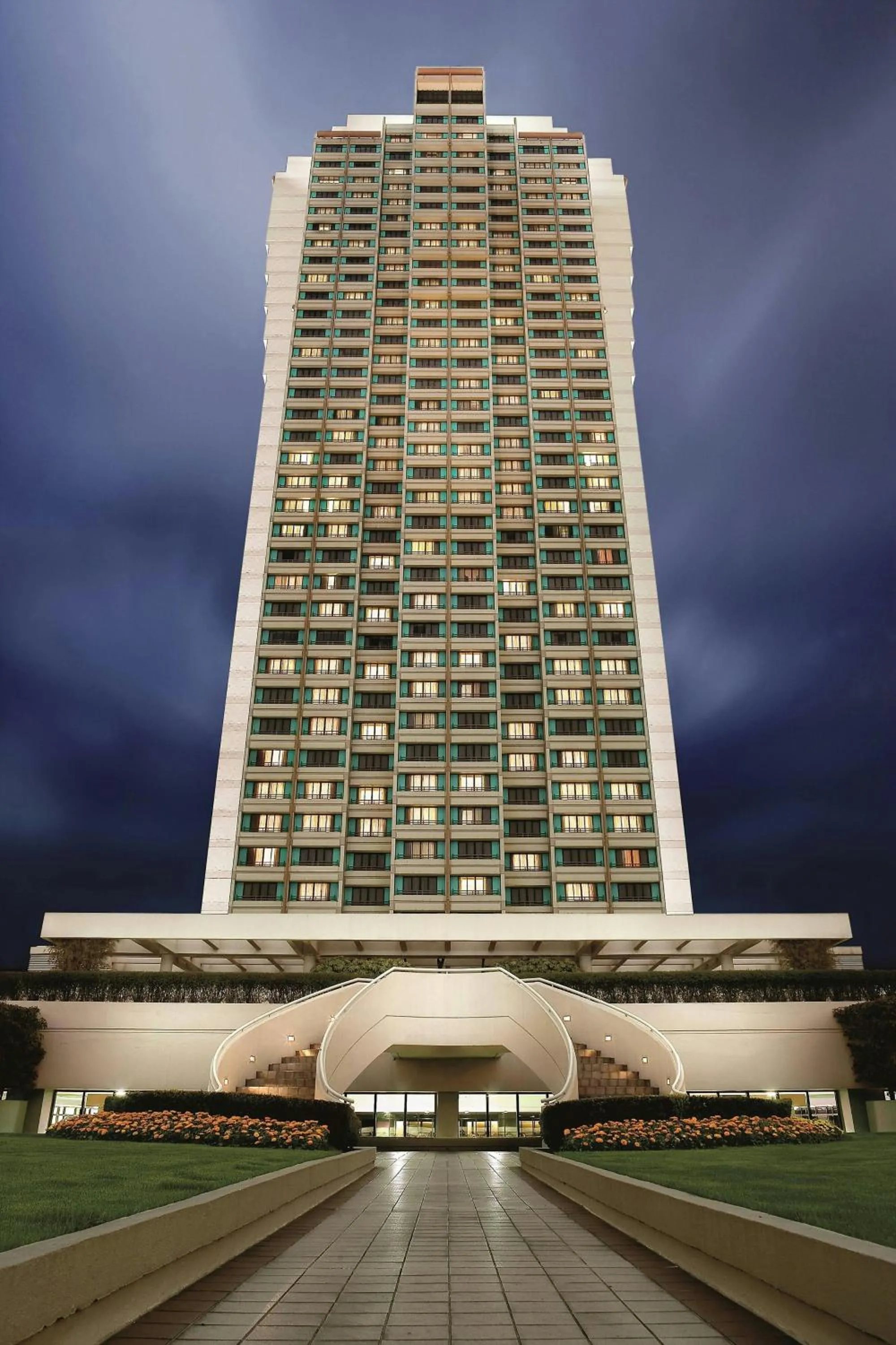 Property building in The Portman Ritz-Carlton Shanghai