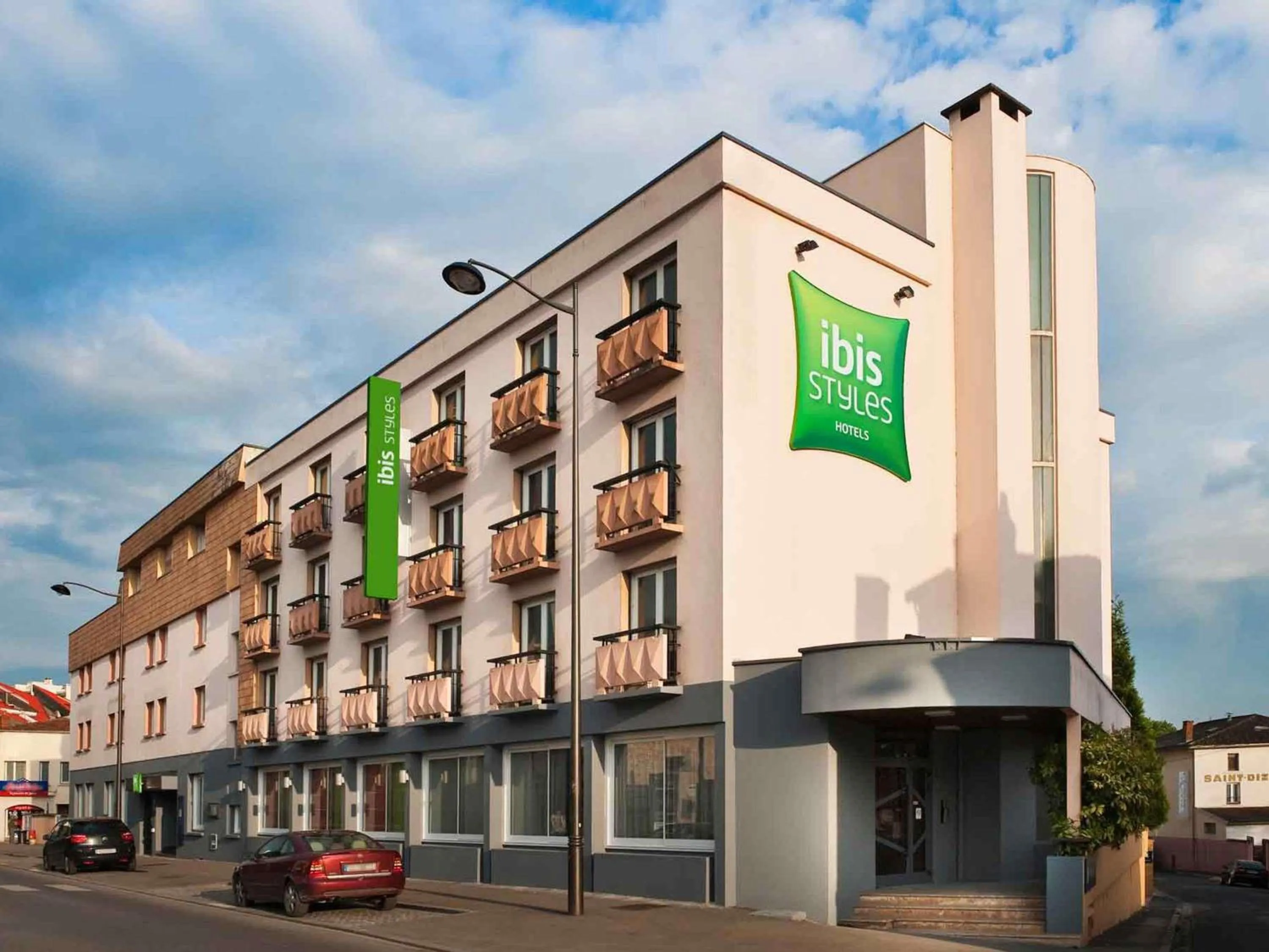 Property building in ibis Styles Saint Dizier
