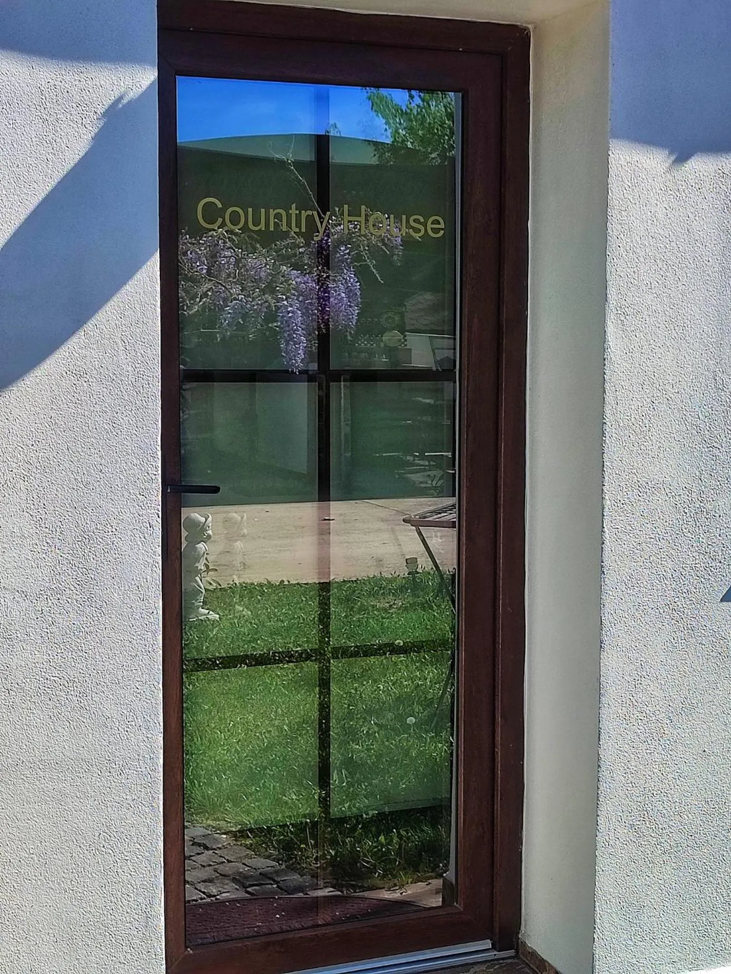 Courtyard Studio