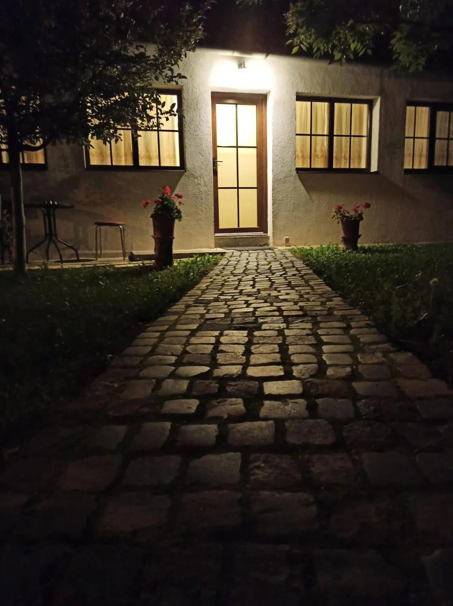 Courtyard Studio