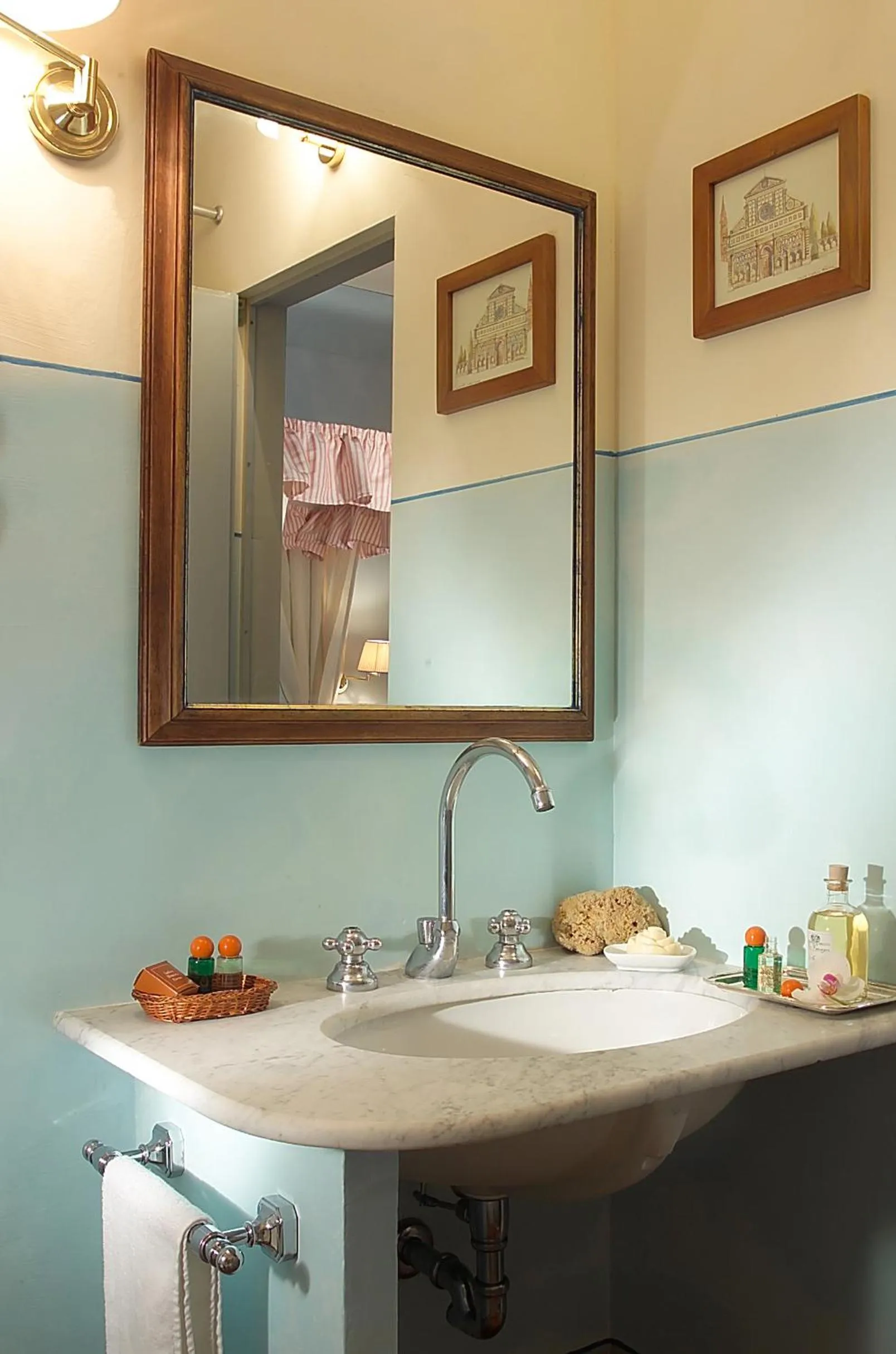 Bathroom in Antica Dimora Firenze