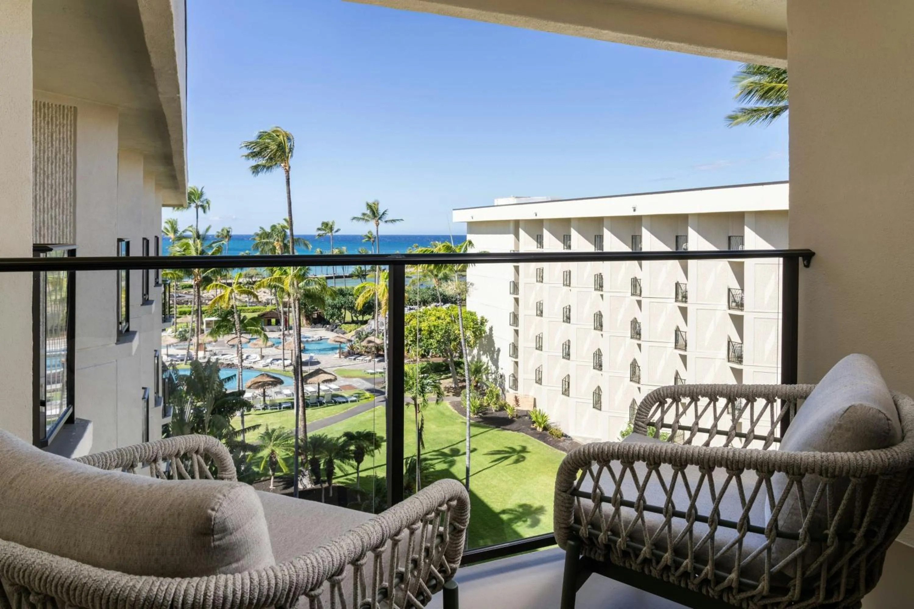 Photo of the whole room in Waikoloa Beach Marriott Resort & Spa