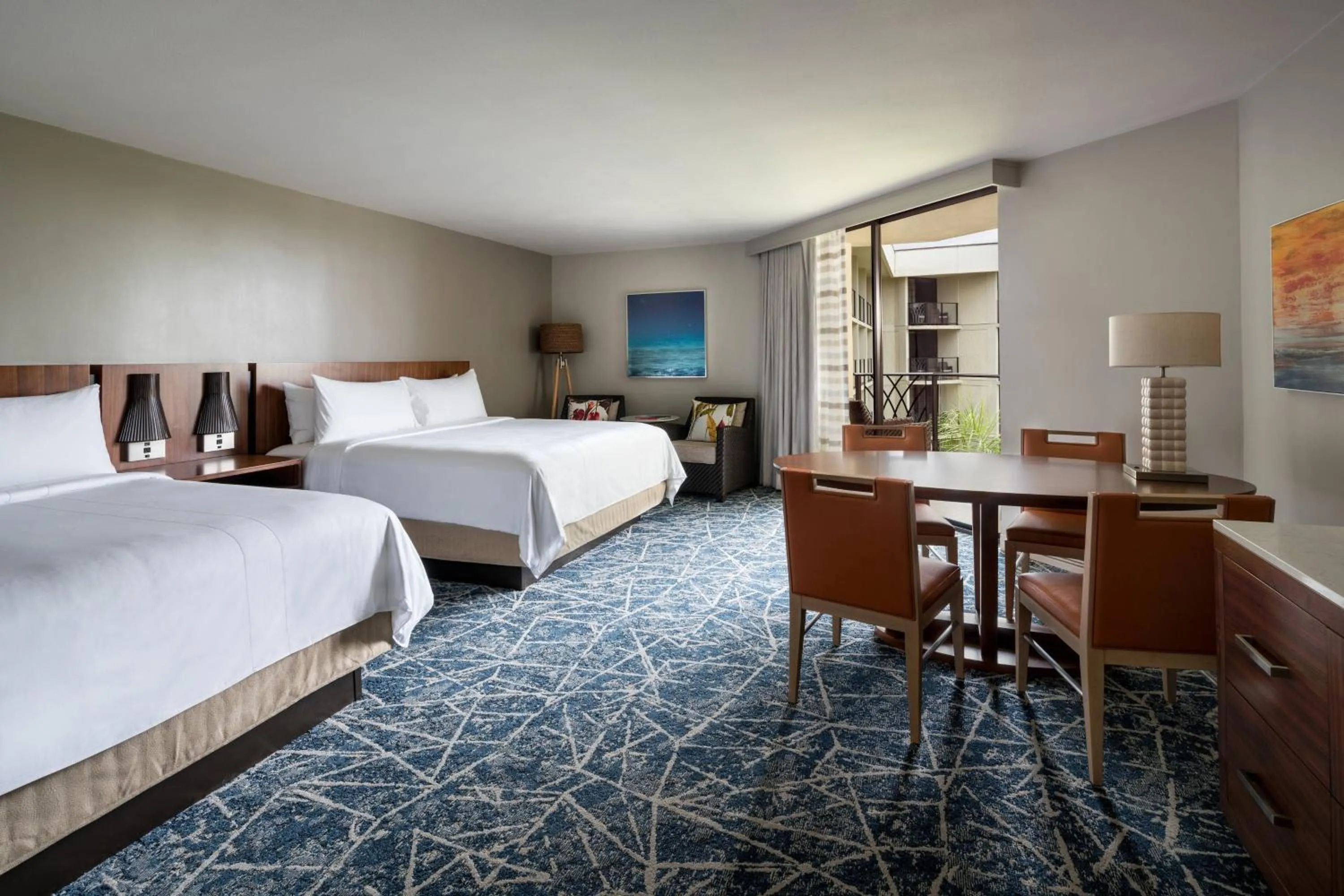 Photo of the whole room, Bed in Waikoloa Beach Marriott Resort & Spa