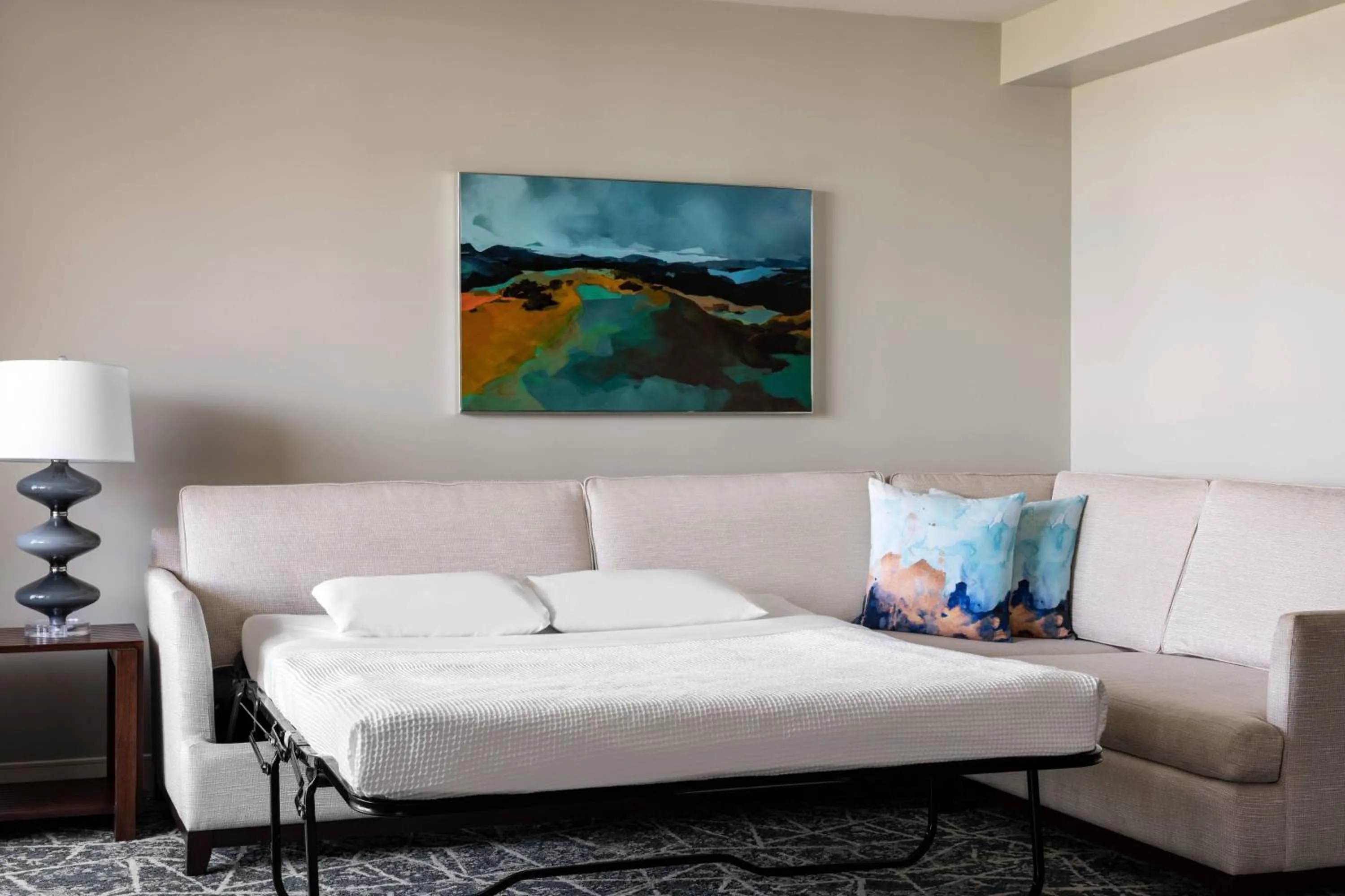 Photo of the whole room, Bed in Waikoloa Beach Marriott Resort & Spa