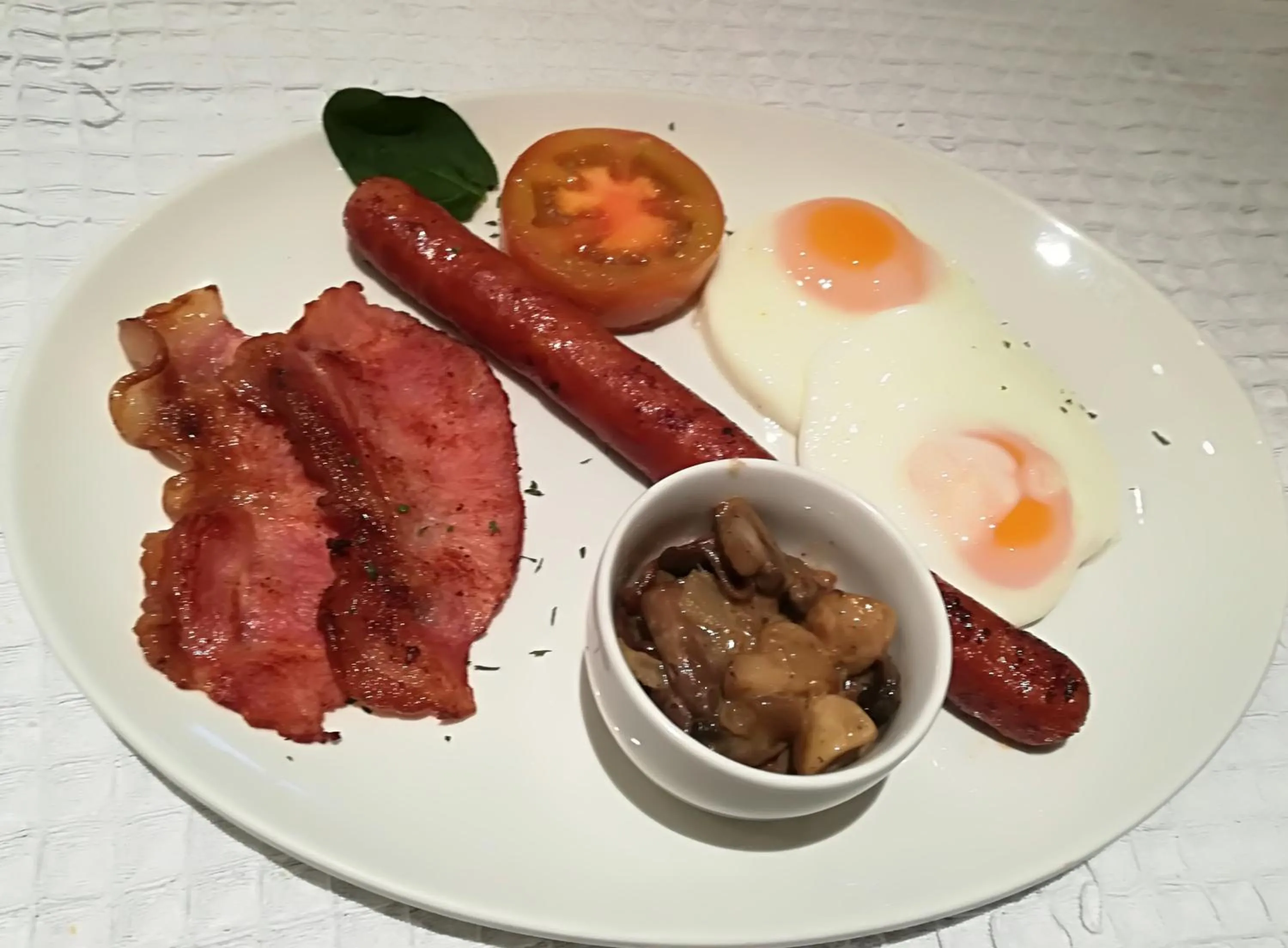 English/Irish breakfast in Ocean Hideaway Bed and Breakfast