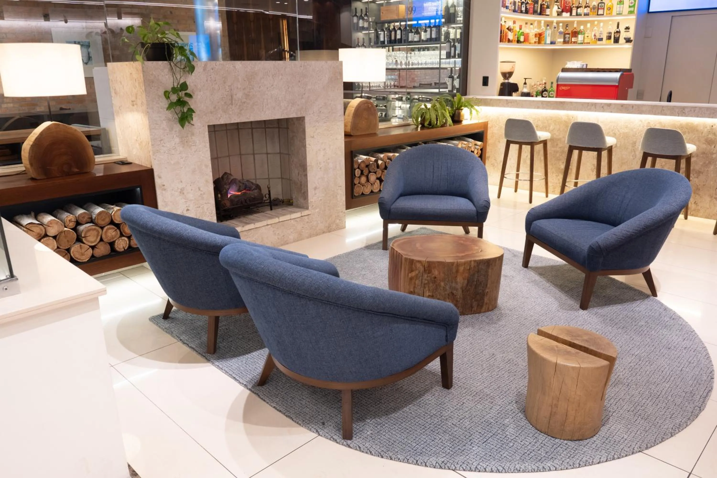 Lounge or bar in Blue Tree Towers Caxias do Sul