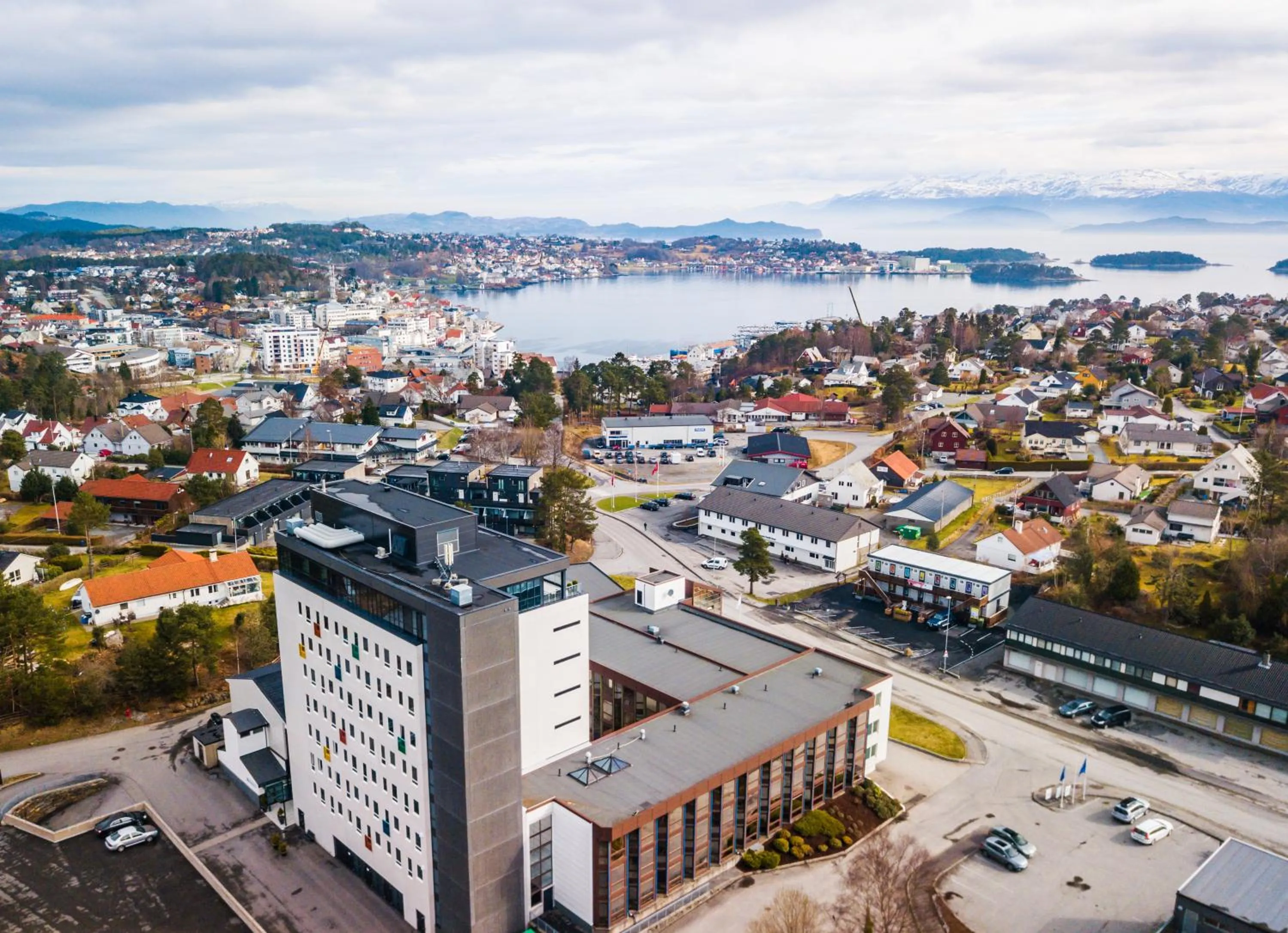 Facade/entrance in Stord Hotel