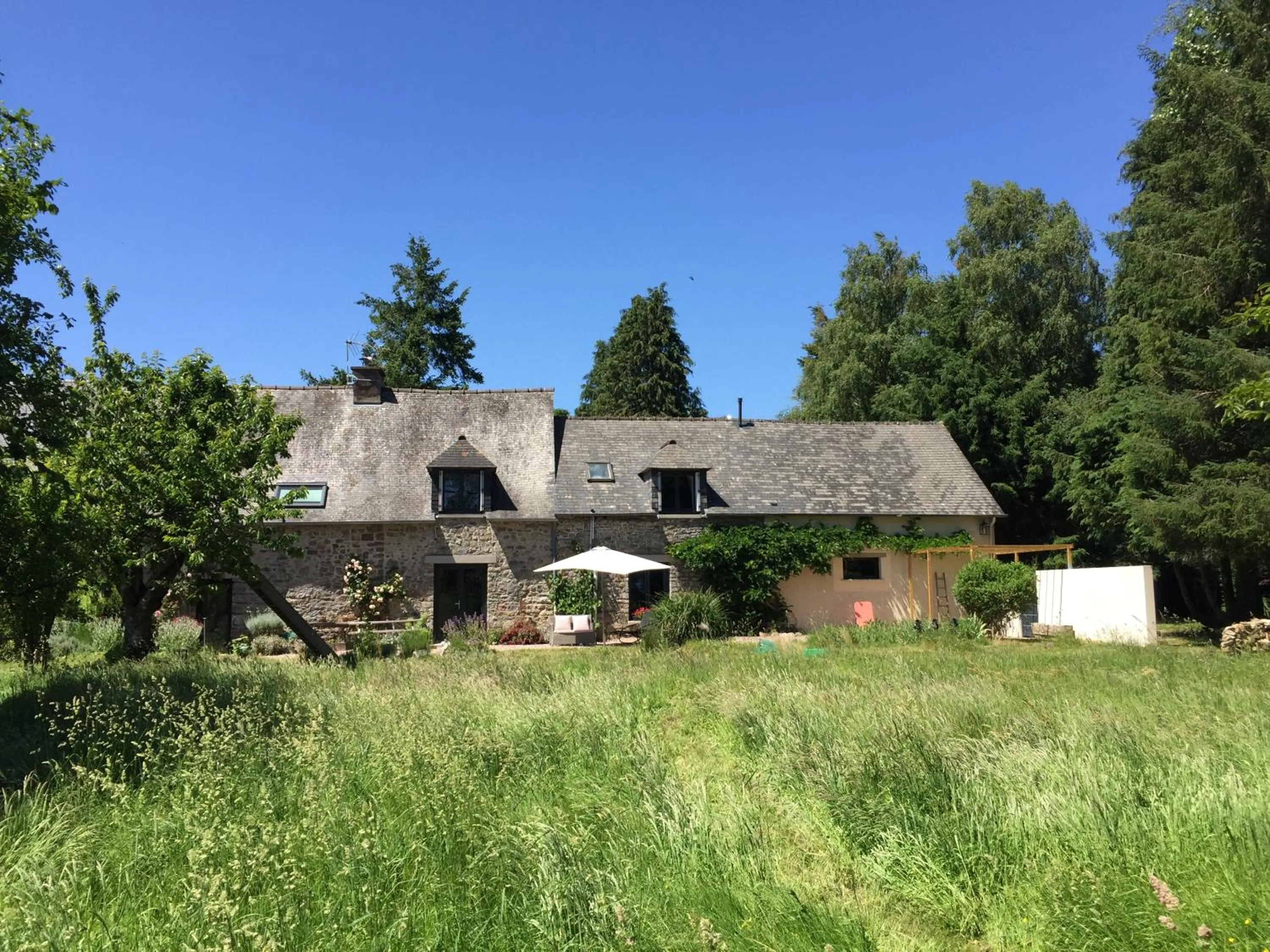 L'Hôtié de Brocéliande, au coeur des sites naturels et légendaires