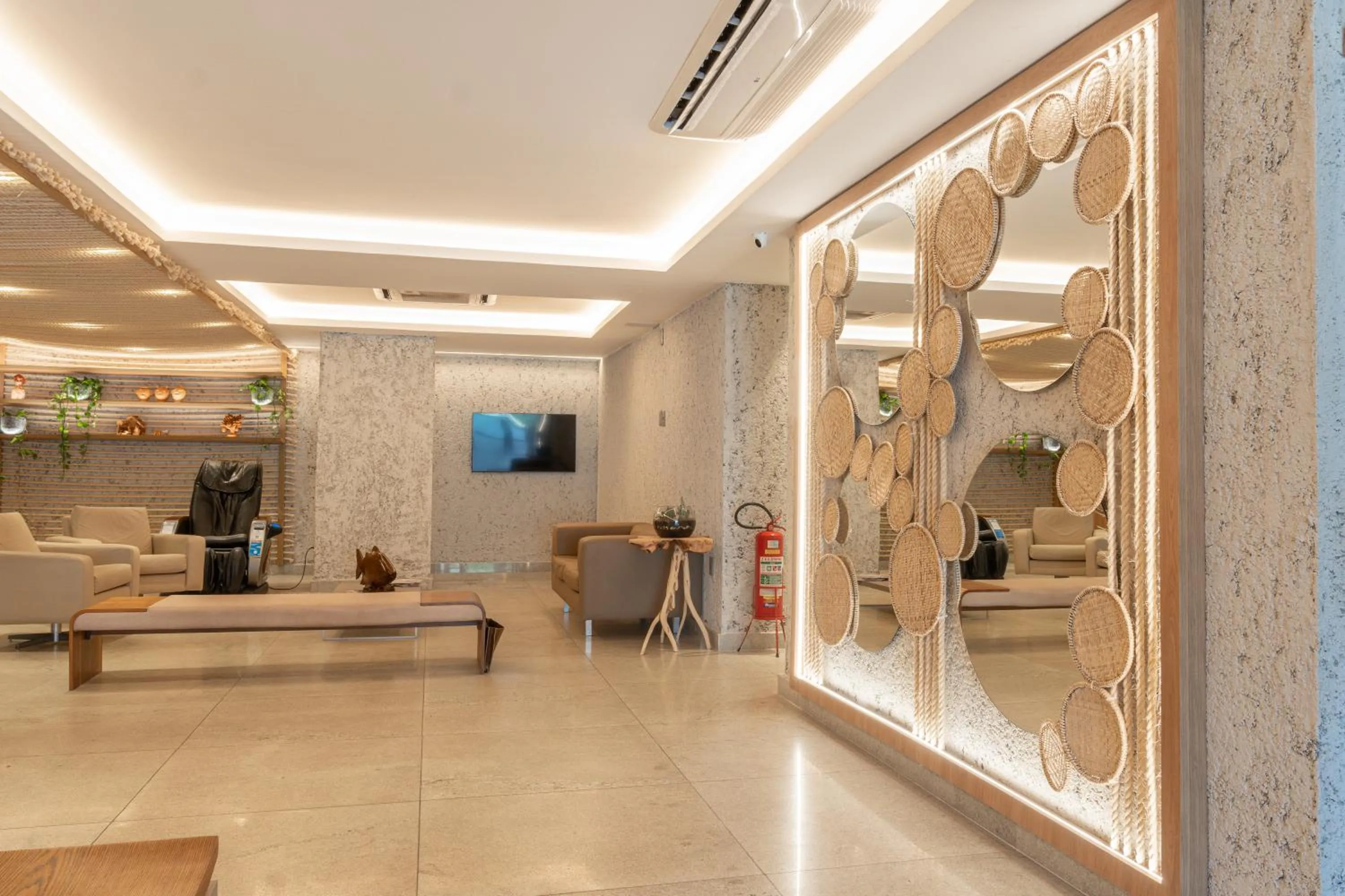 Lobby or reception in Tambaqui Praia Hotel