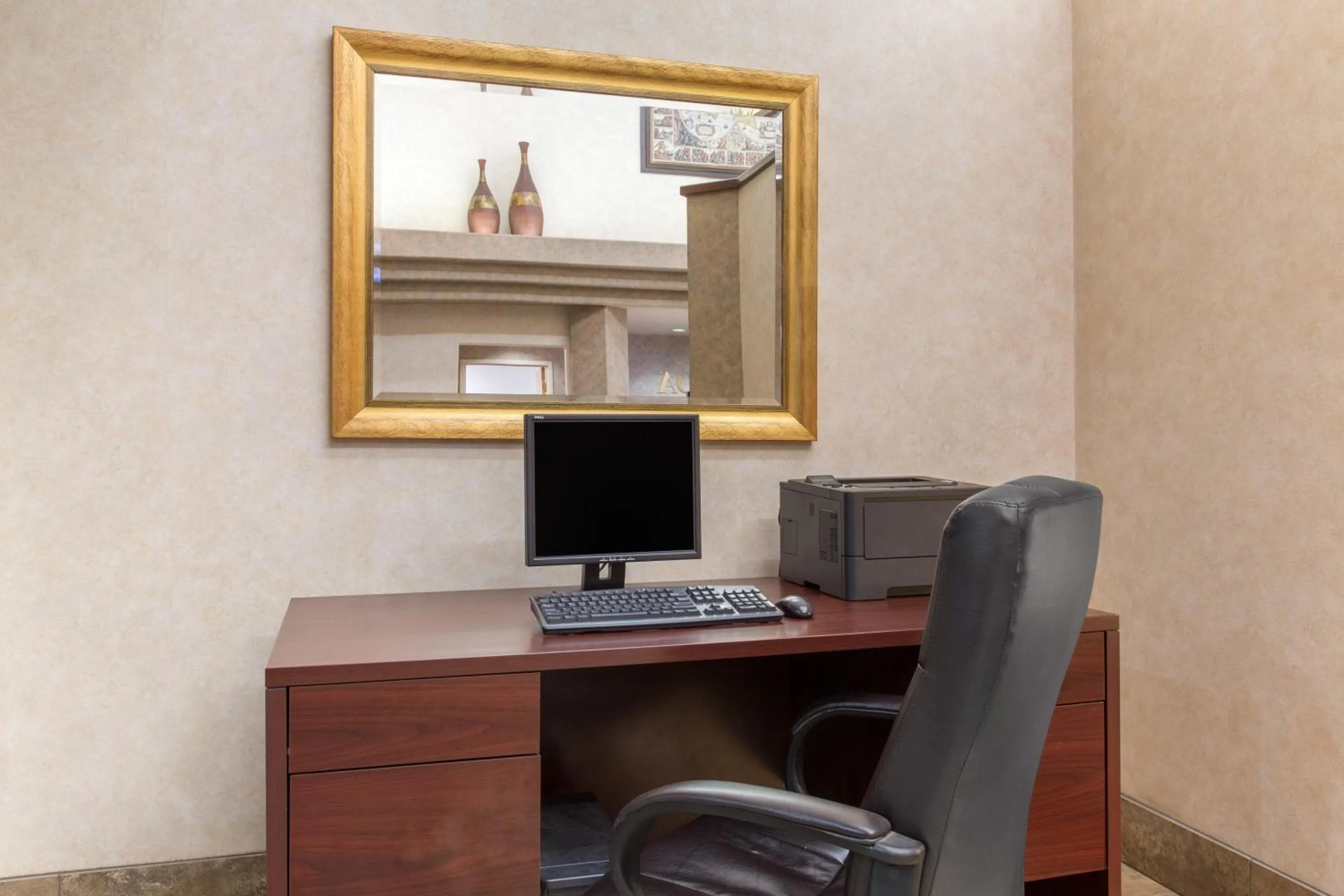 Business facilities in Ramada by Wyndham St George