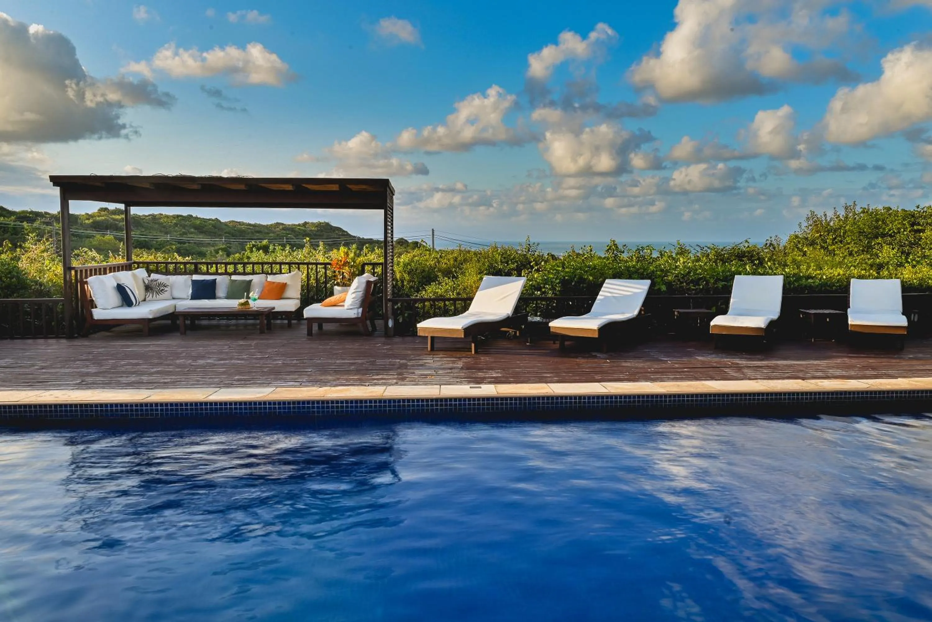 Pool view in Oka Da Mata