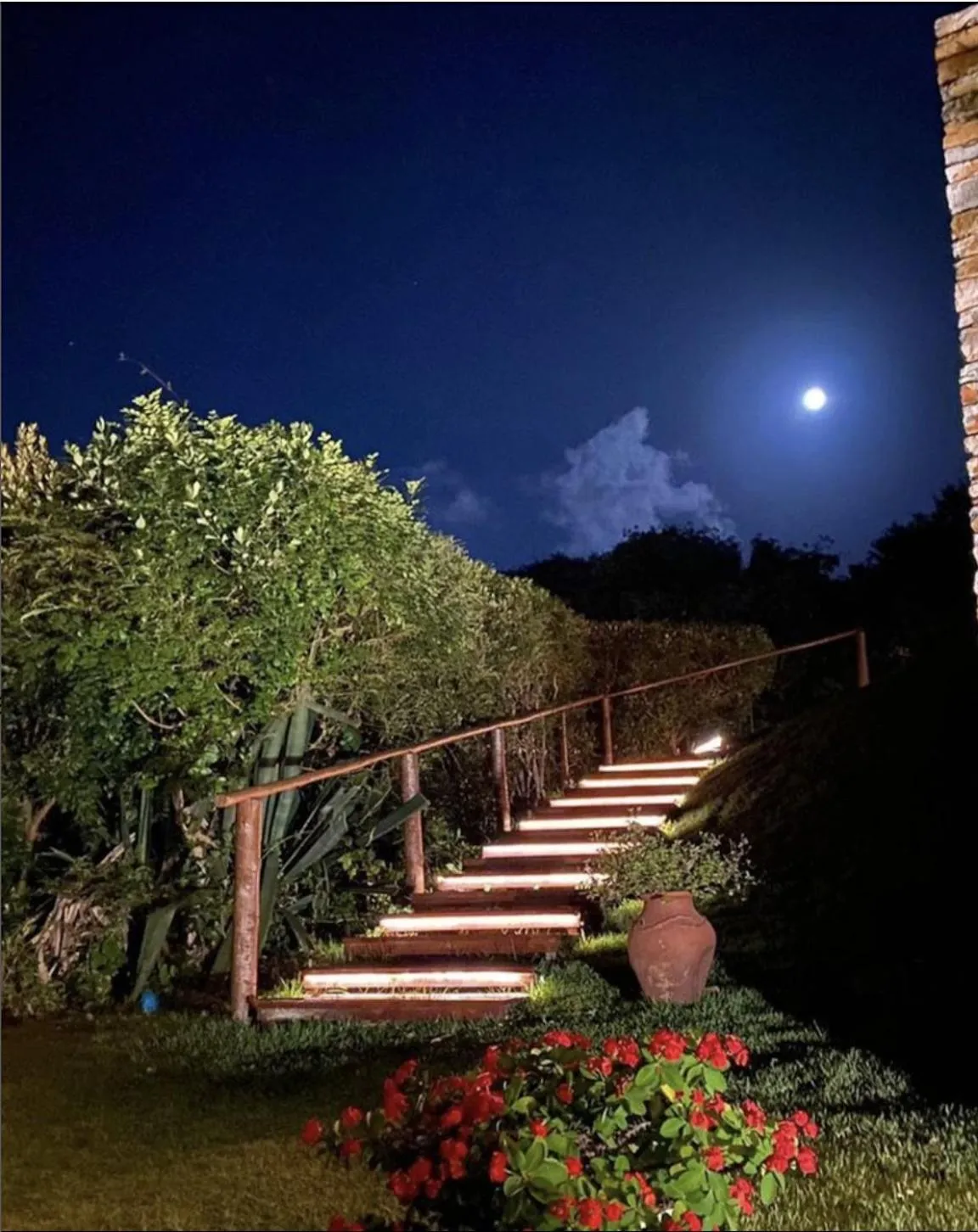 Night in Oka Da Mata