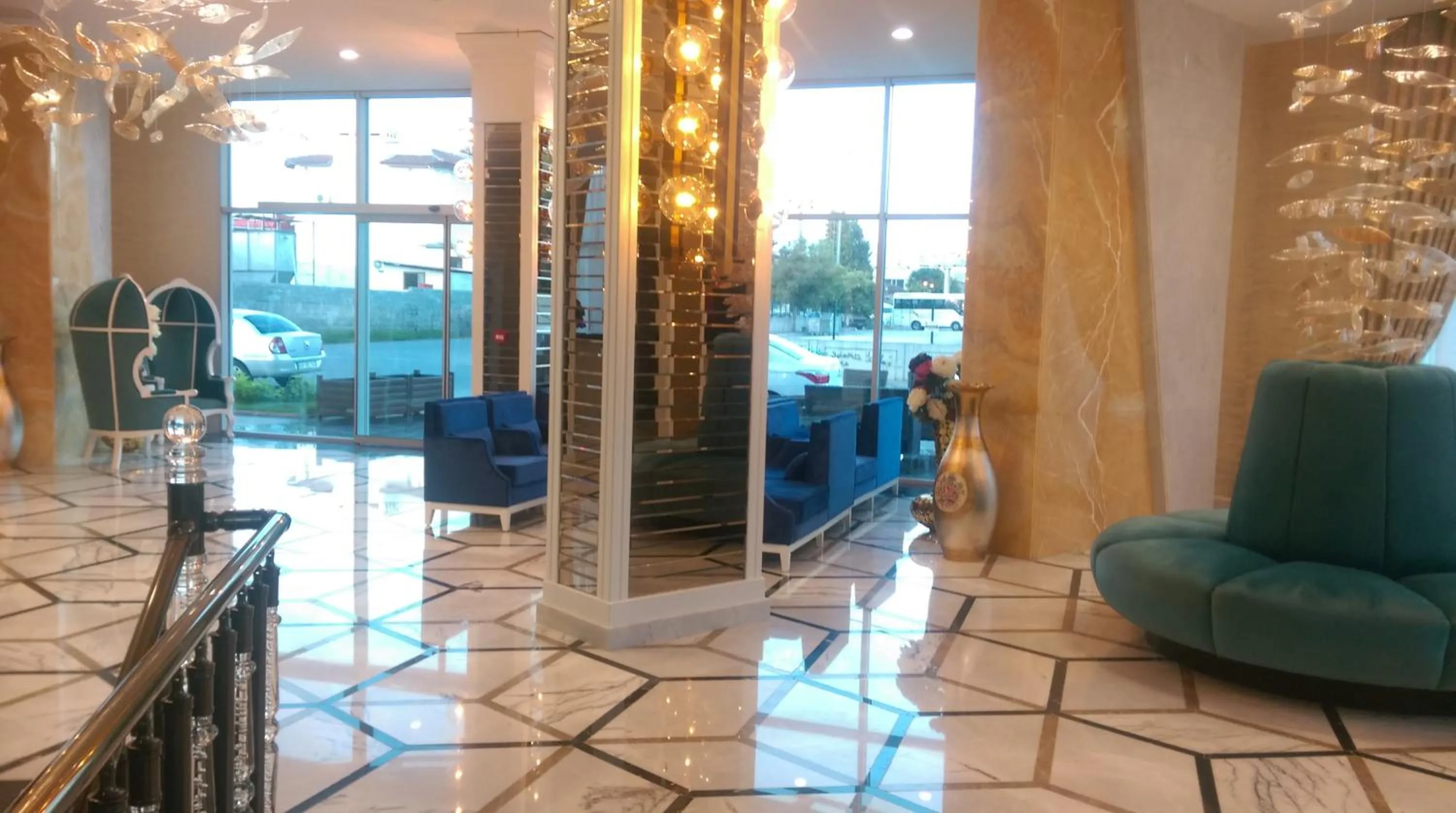 Lobby or reception in Exelans Hotel