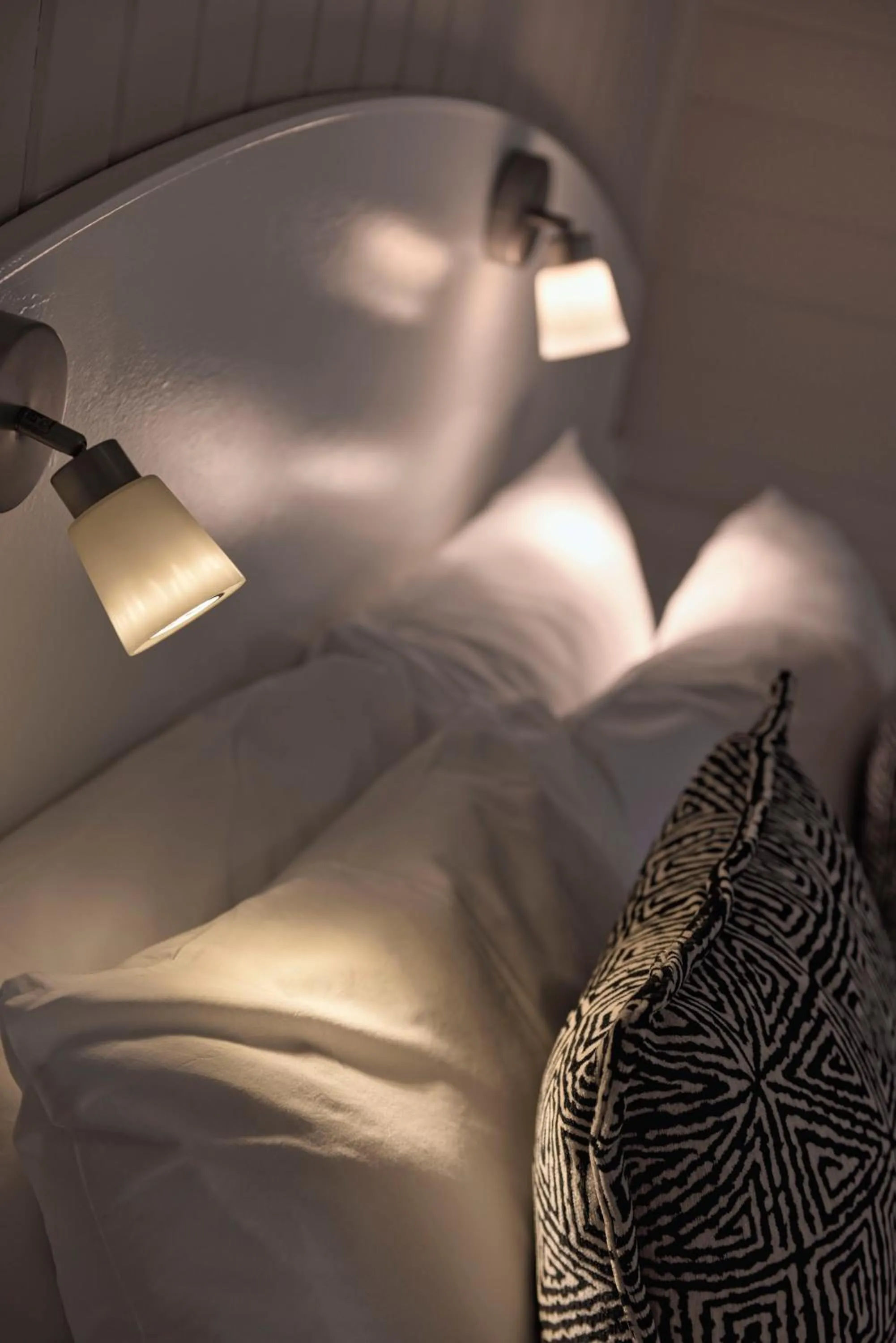 Bed in Blue Mountains Heritage Motel