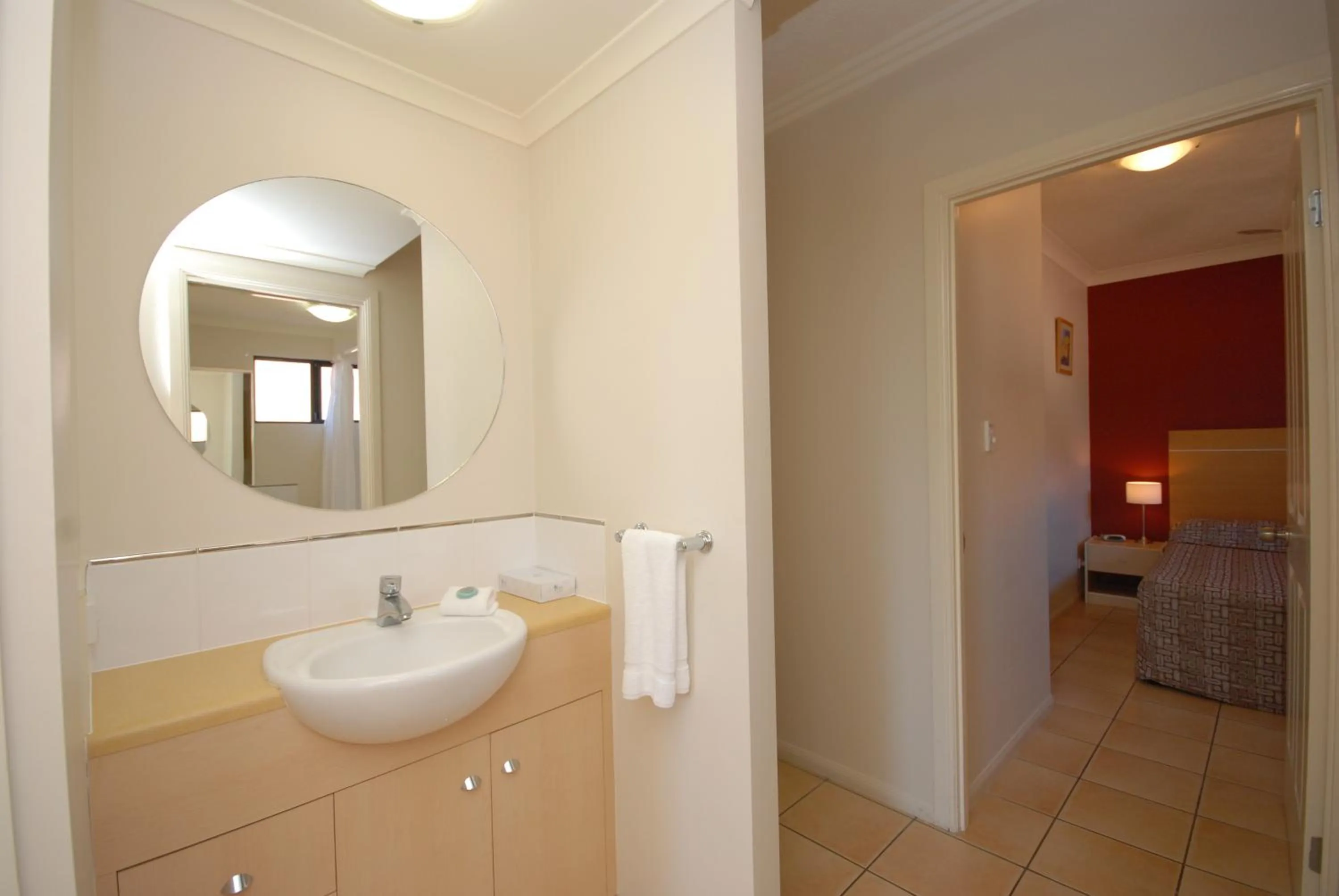 Decorative detail in City Plaza Apartments