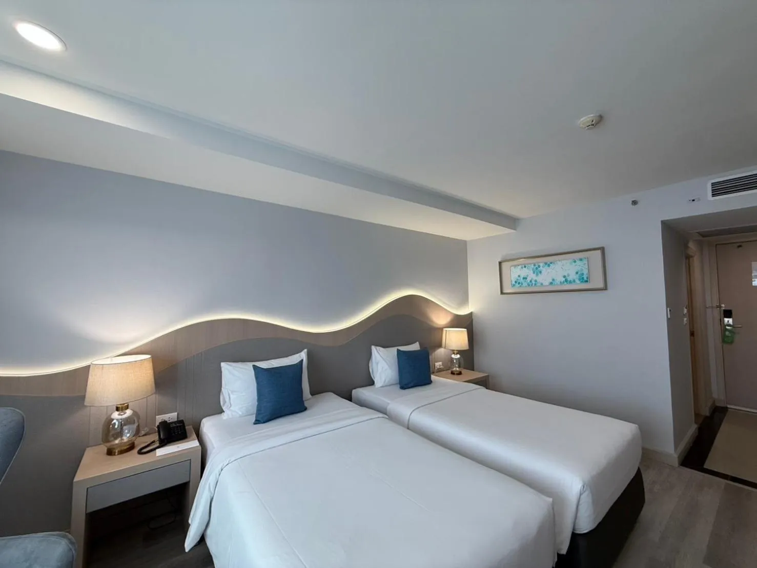 Bed in Empress Pattaya Hotel