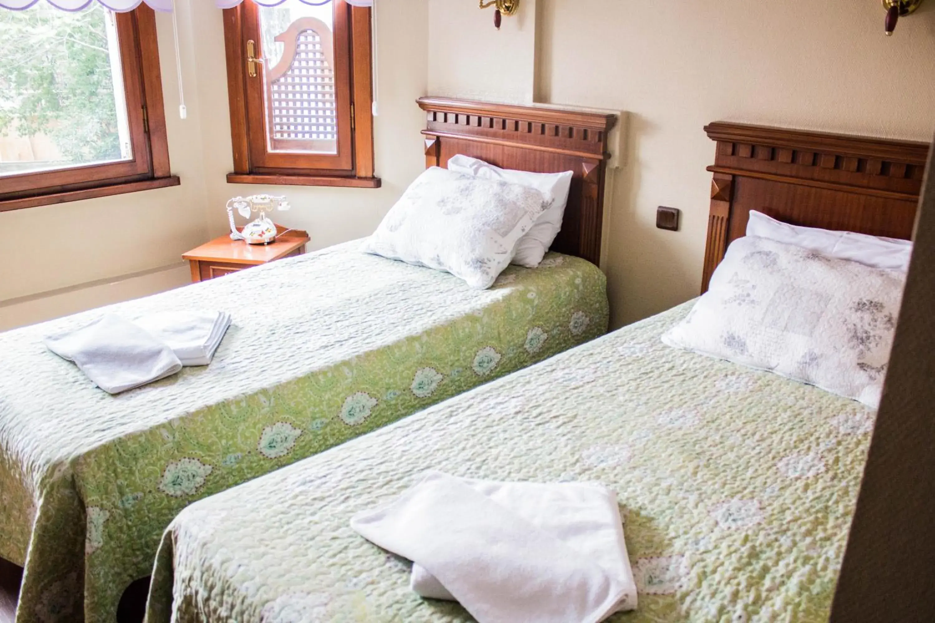 Twin Room in Emine Sultan Hotel Twin Room in Emine Sultan Hotel