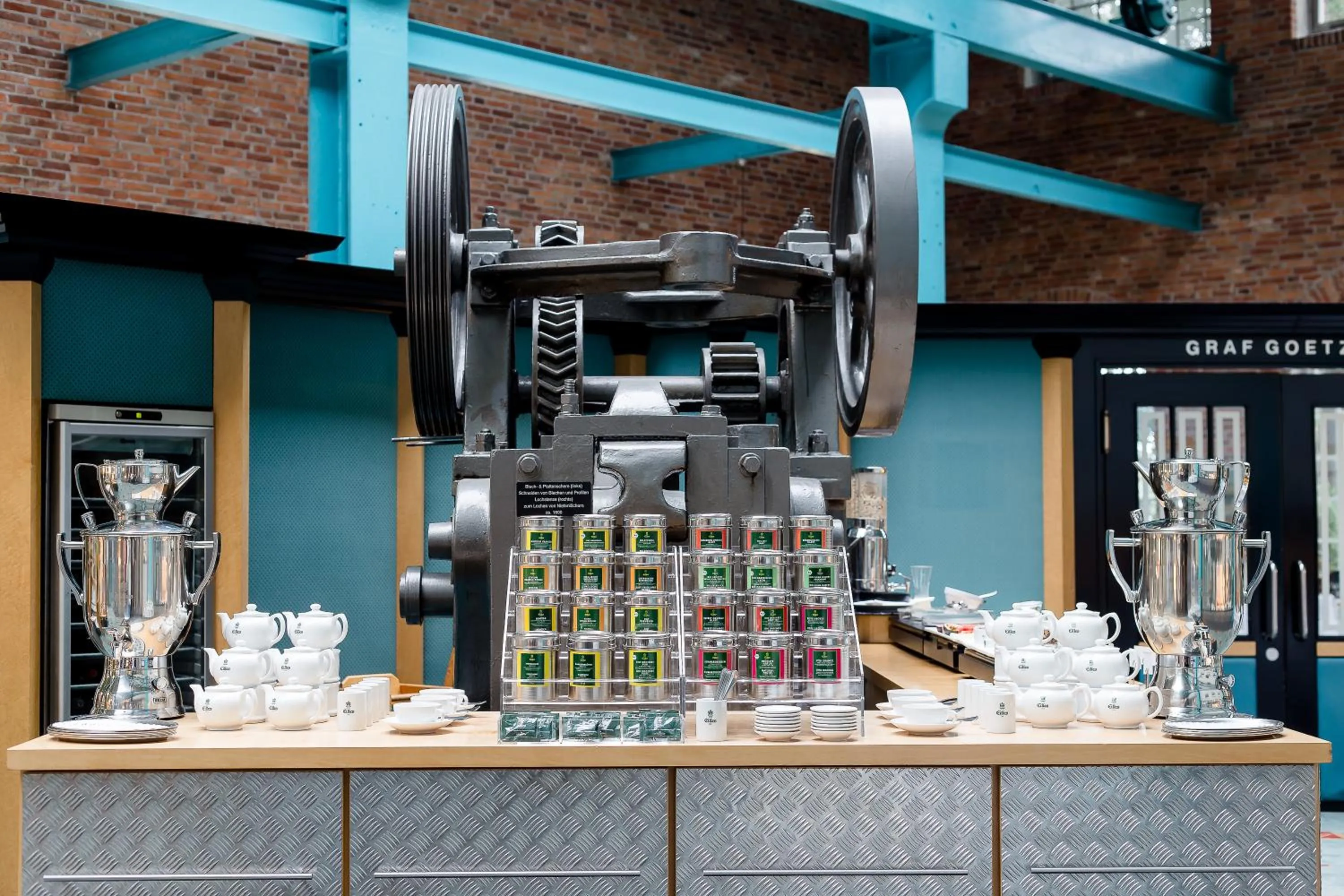 Restaurant/places to eat in Hotel Alte Werft