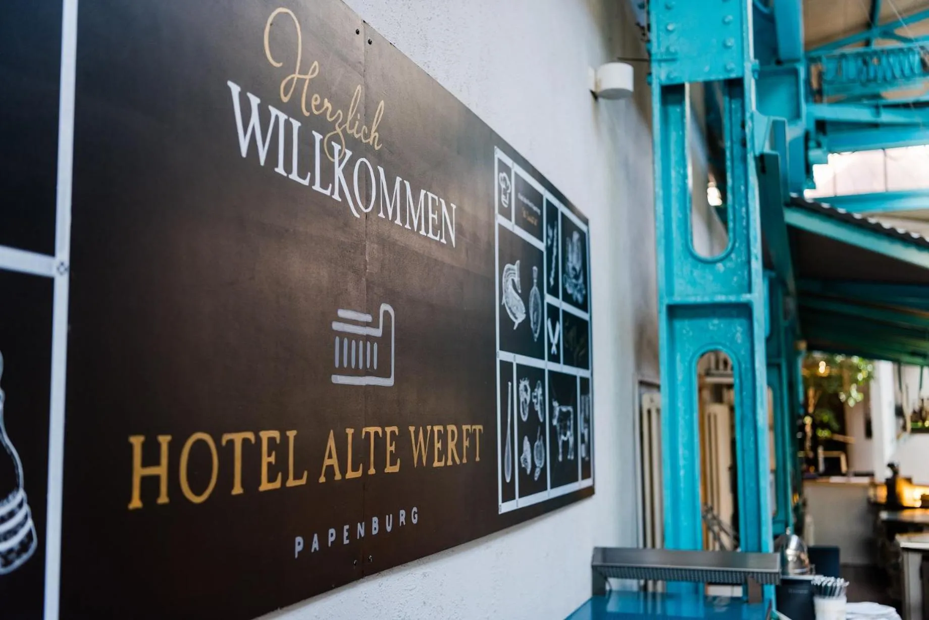 Restaurant/places to eat in Hotel Alte Werft