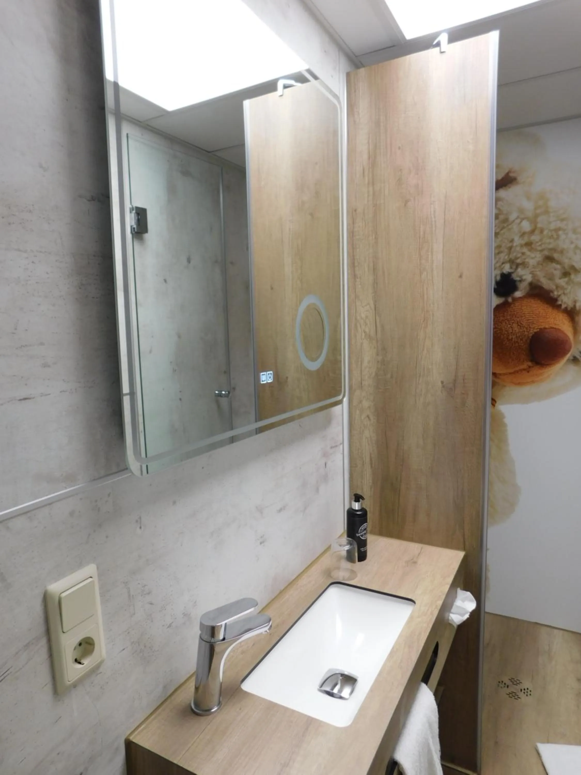 Bathroom in Teddybärenhotel