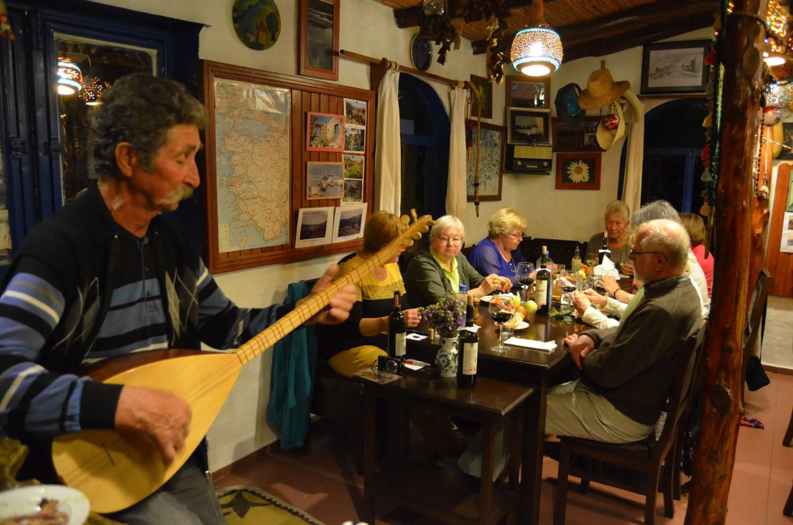 Food and drinks in Agora Pansiyon