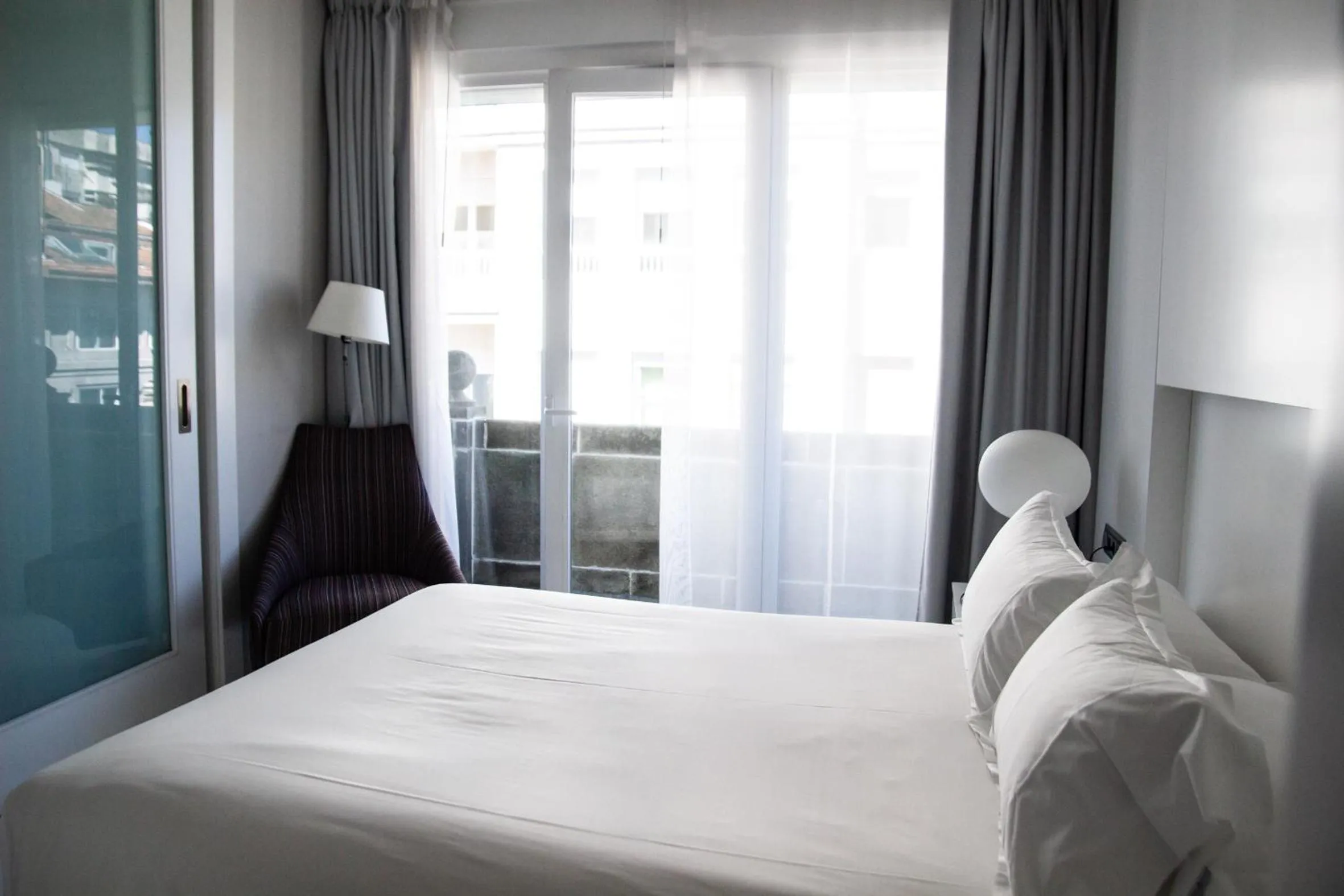 Bed in Hotel Maroa Vigo