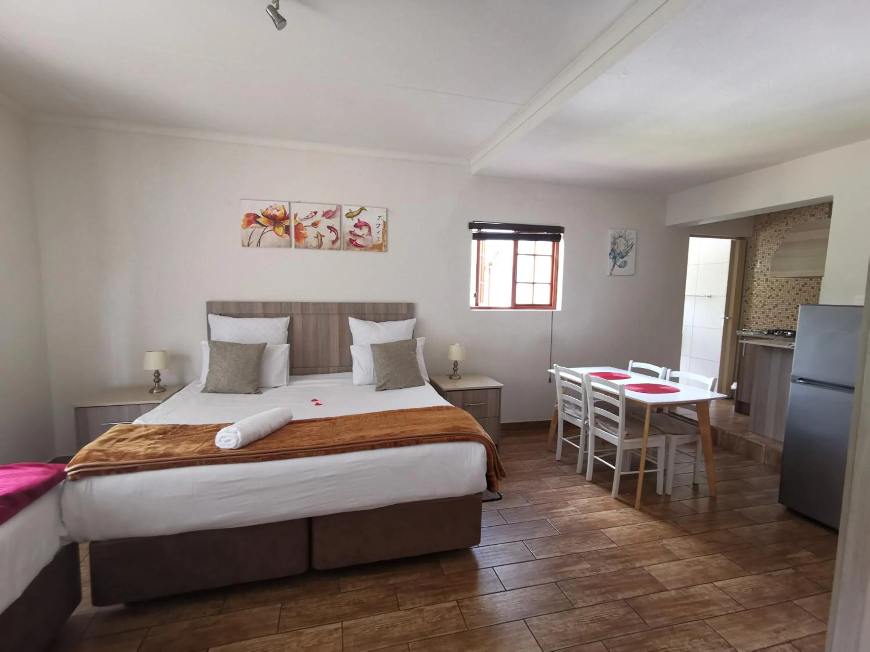 Bed in 50 Galena Affordable Luxury