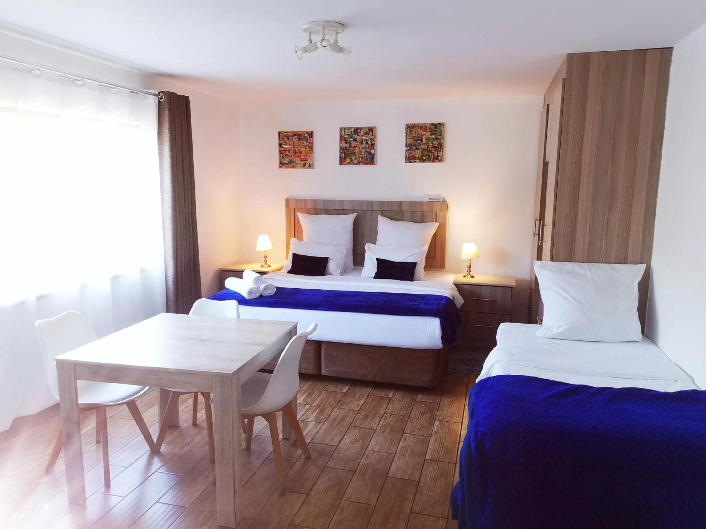 Bed in 50 Galena Affordable Luxury