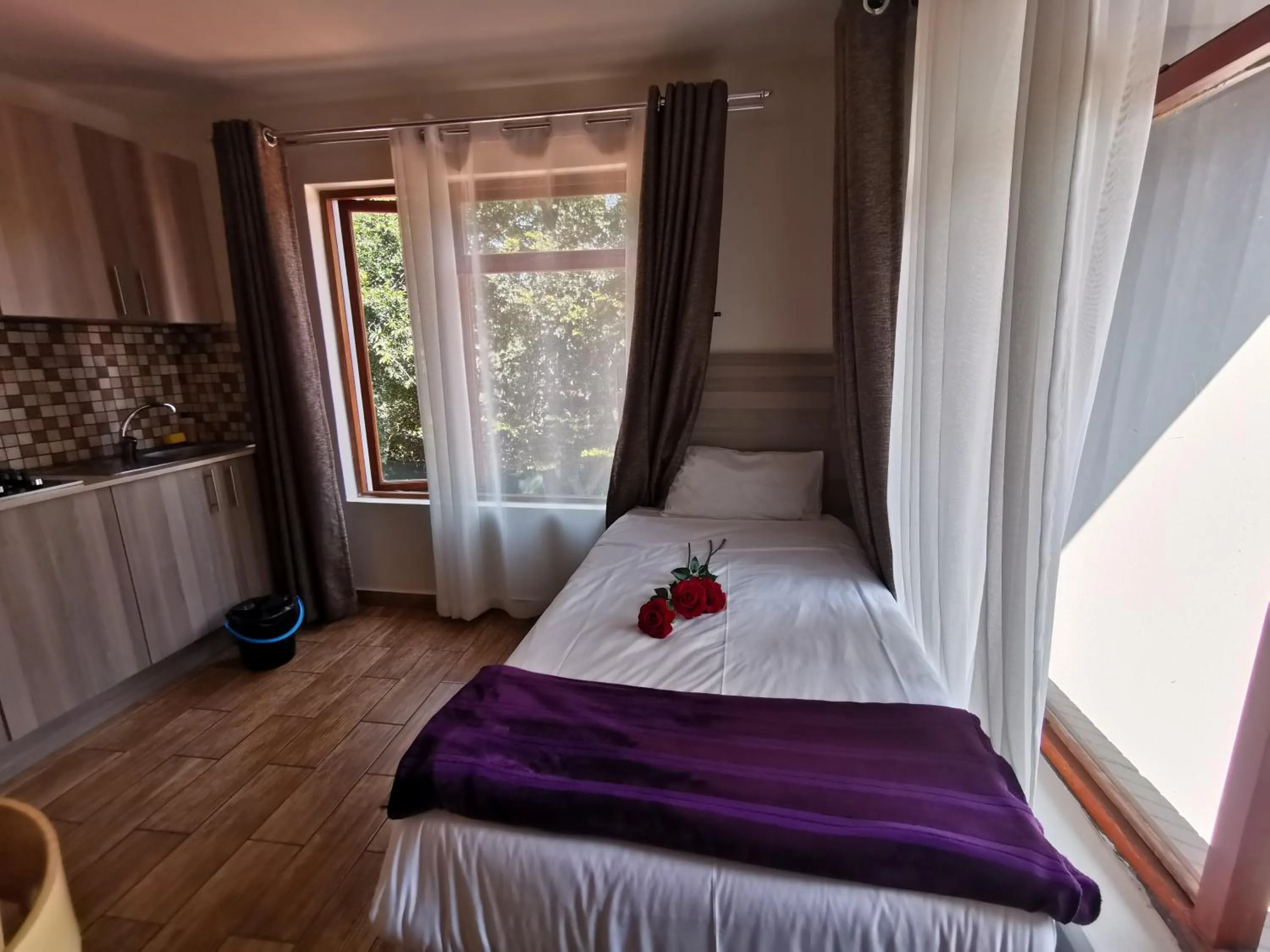 Bed in 50 Galena Affordable Luxury