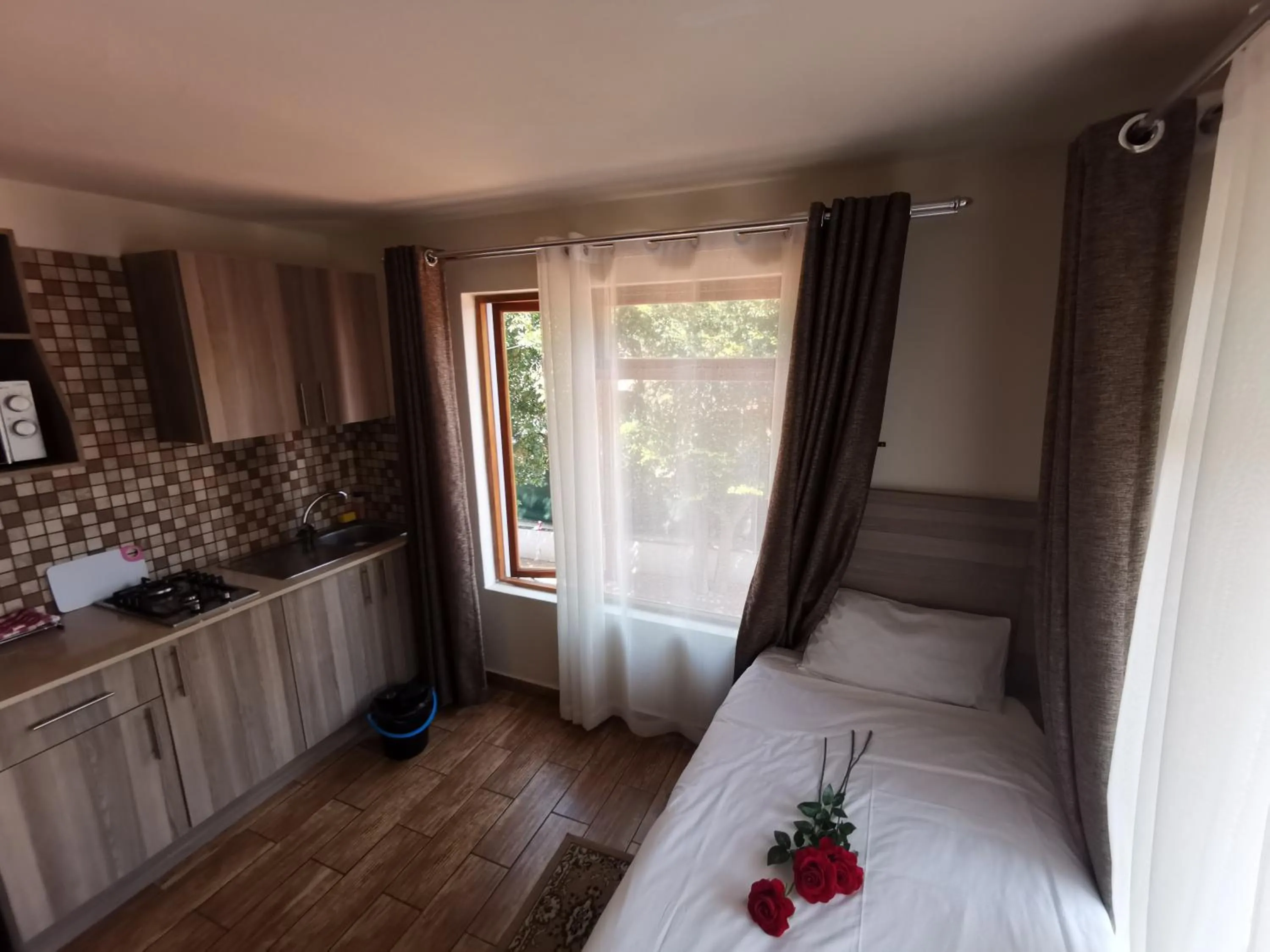 Bed in 50 Galena Affordable Luxury