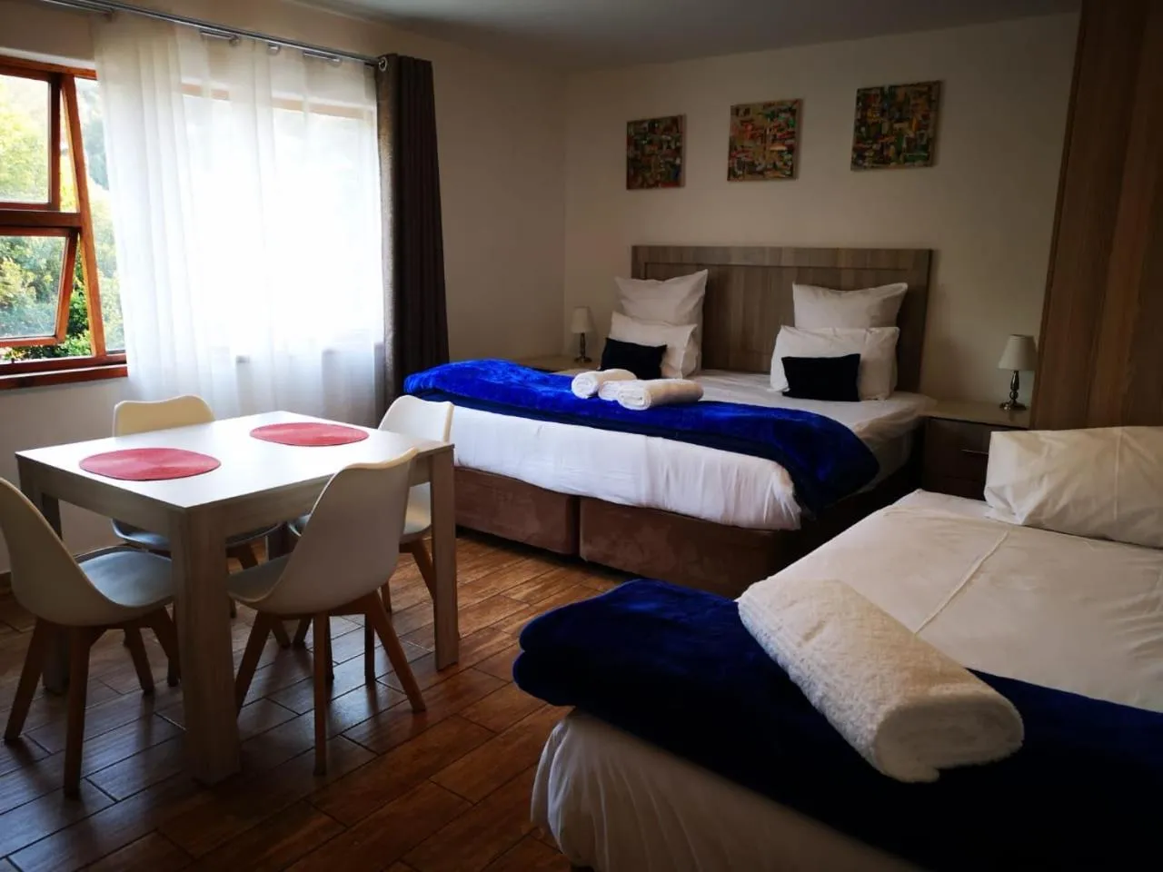 Bed in 50 Galena Affordable Luxury