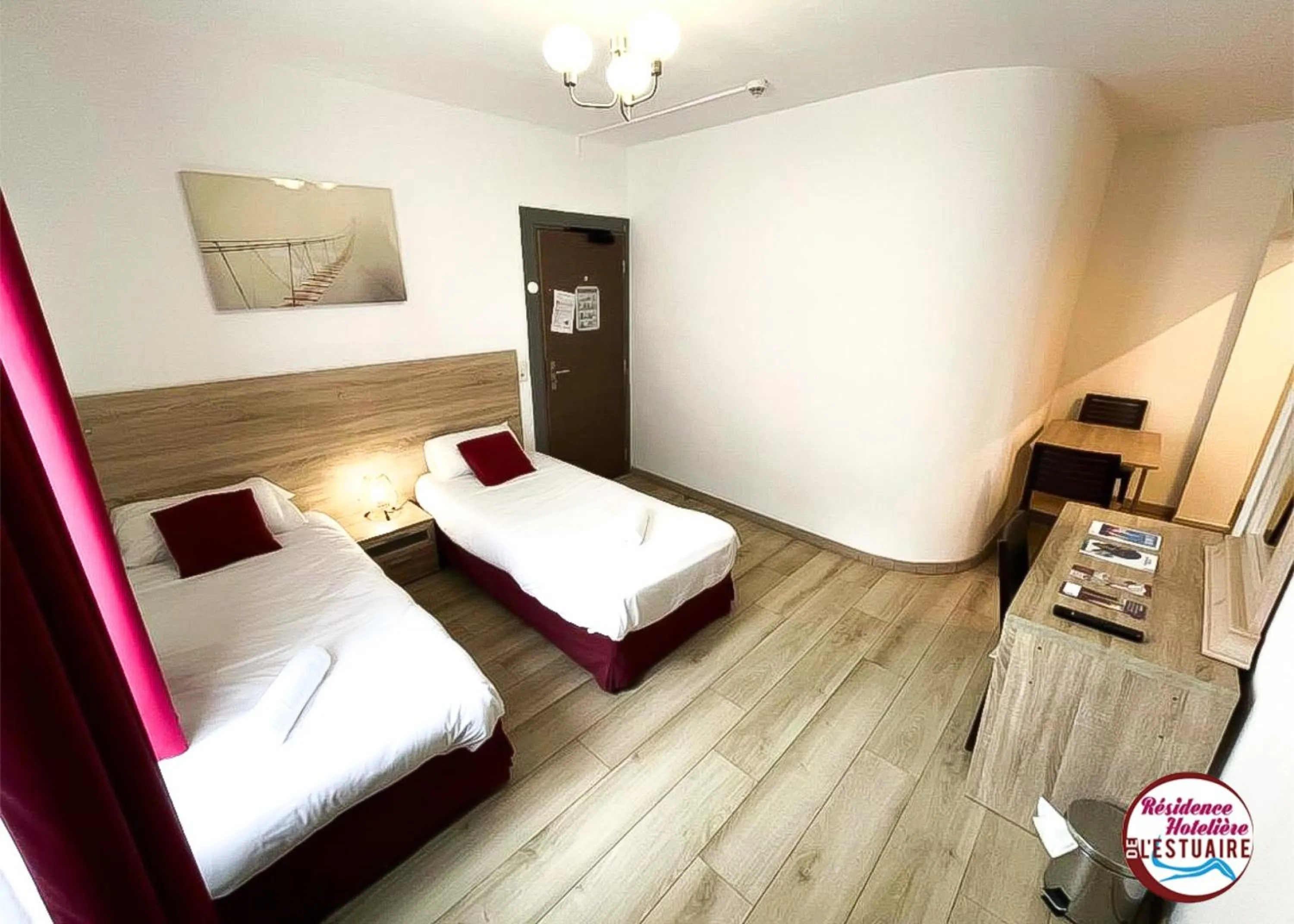 Bedroom, Bed in Résidence Hôtelière de l'Estuaire - Le Havre Centre