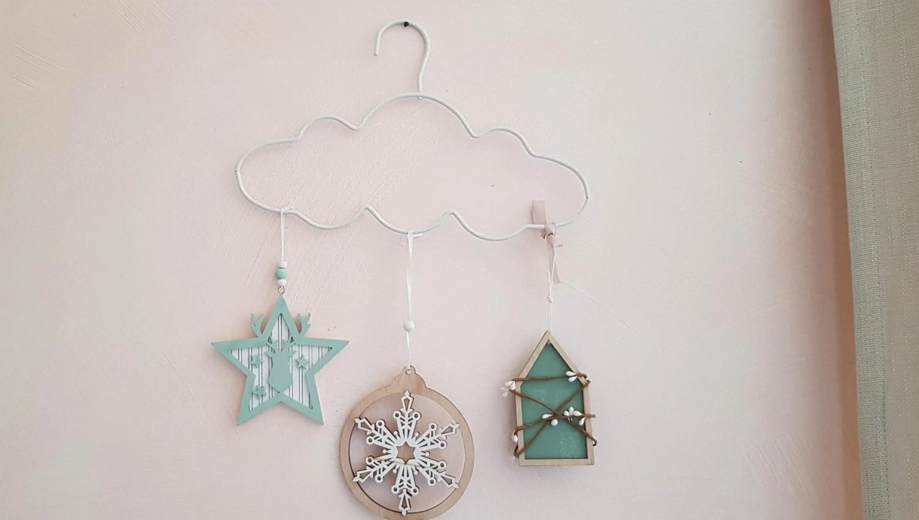 Decorative detail in Hôtel Terminus