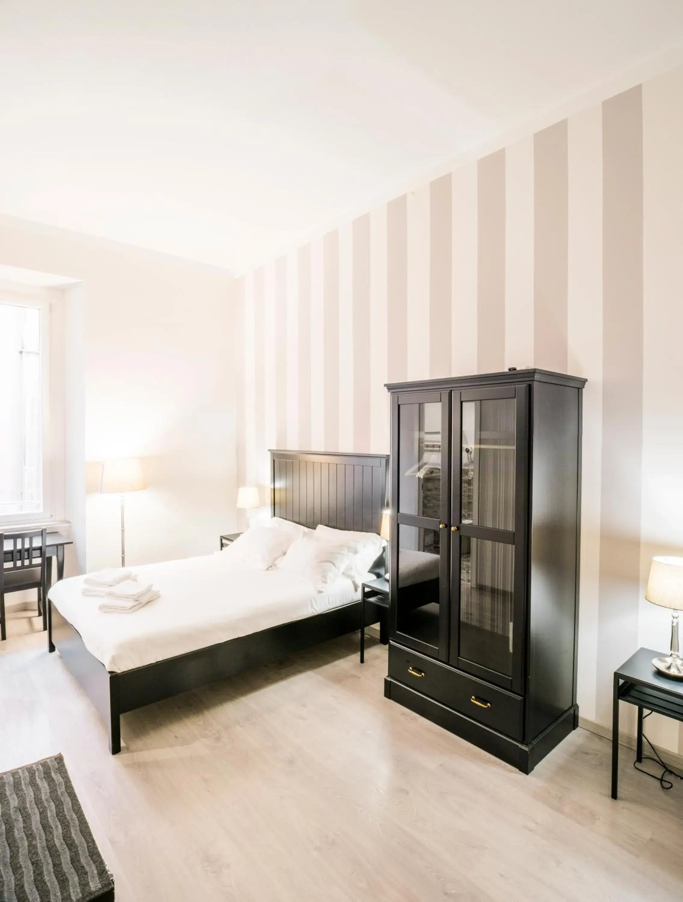 Triple Room with Private Bathroom in Piazza Cavour Suite Triple Room with Private Bathroom in Piazza Cavour Suite