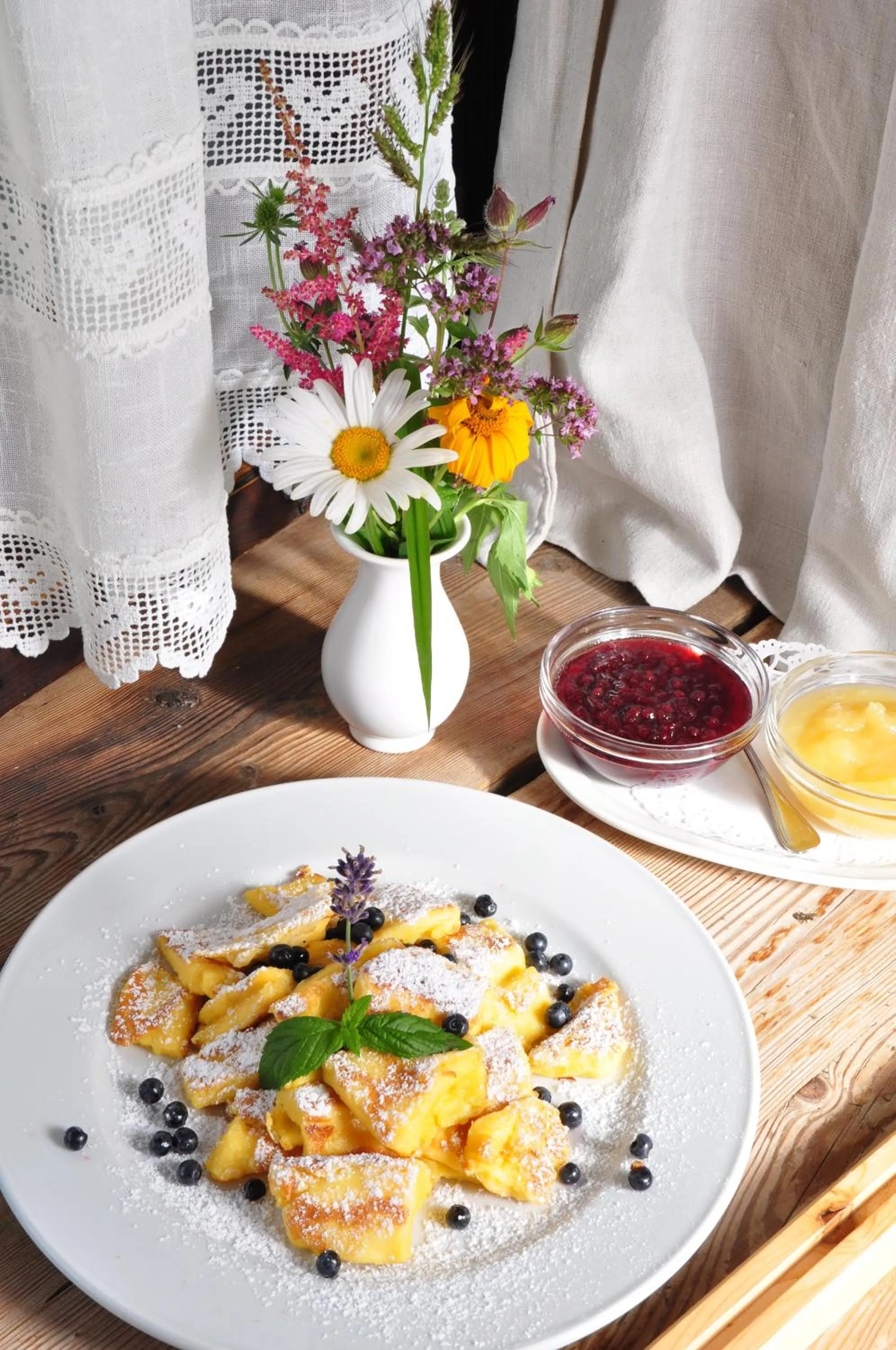 Restaurant/places to eat in Gasthof Weyerhof