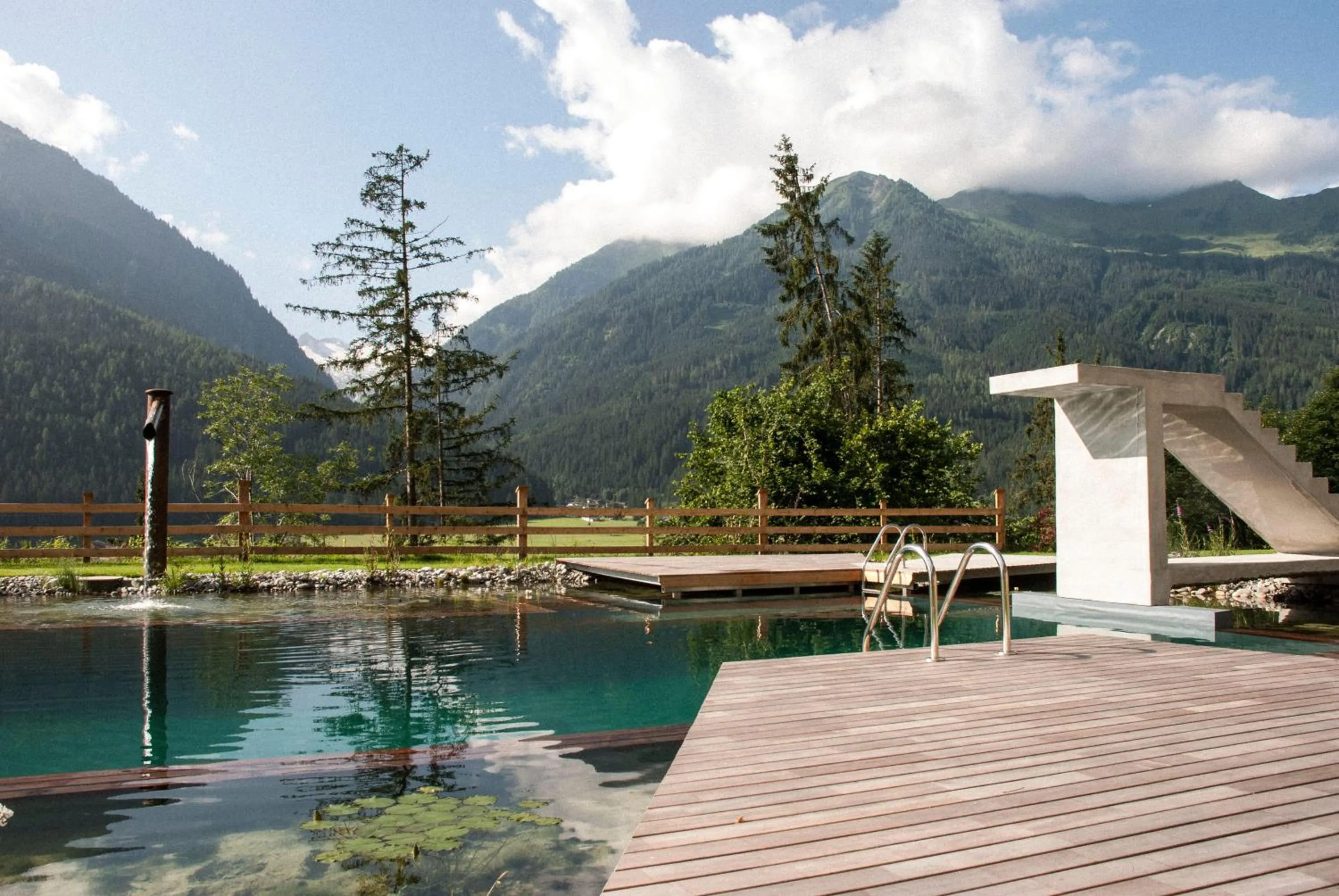 Swimming pool in Gasthof Weyerhof