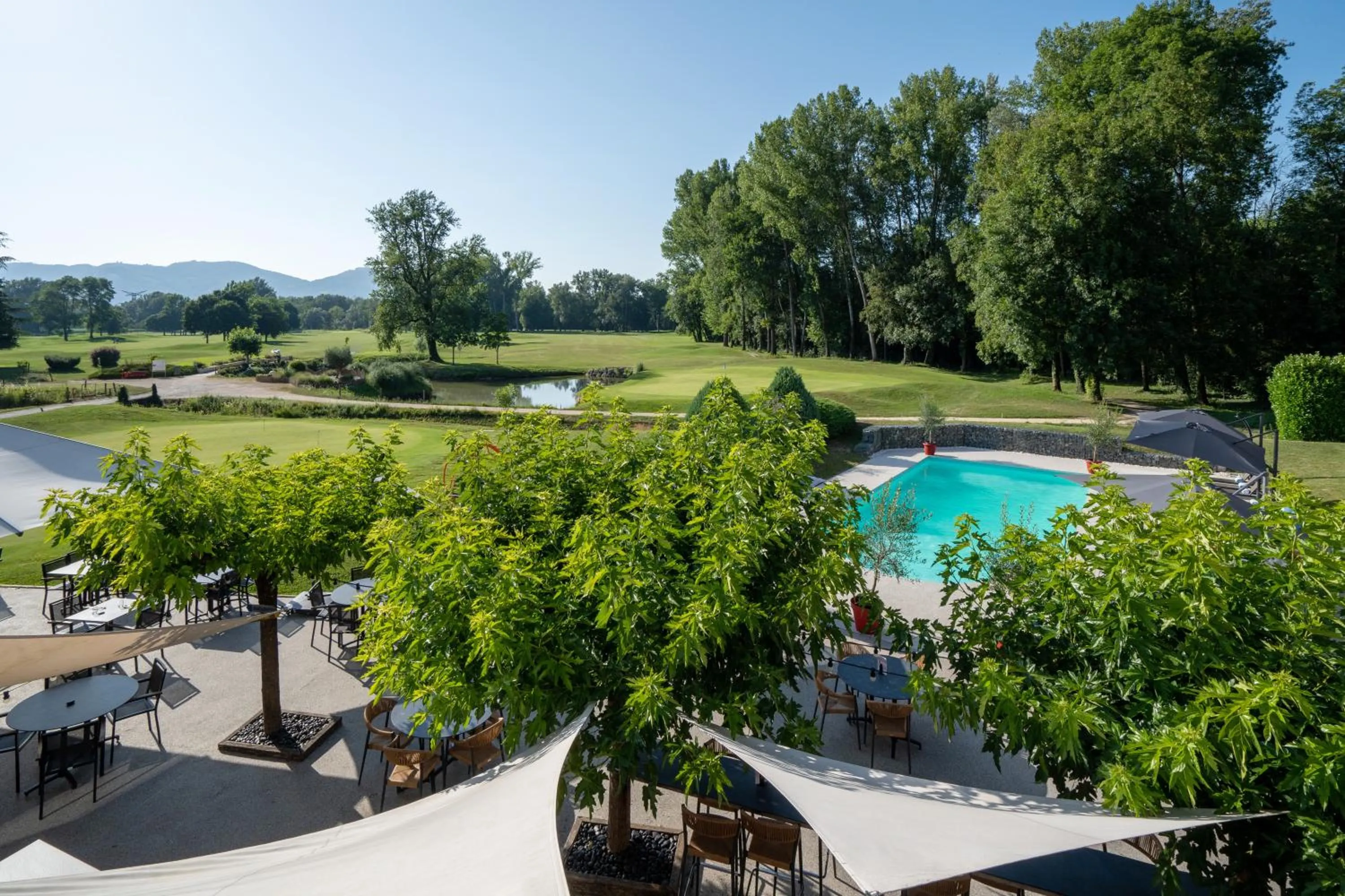 Patio in Domaine de Charmeil