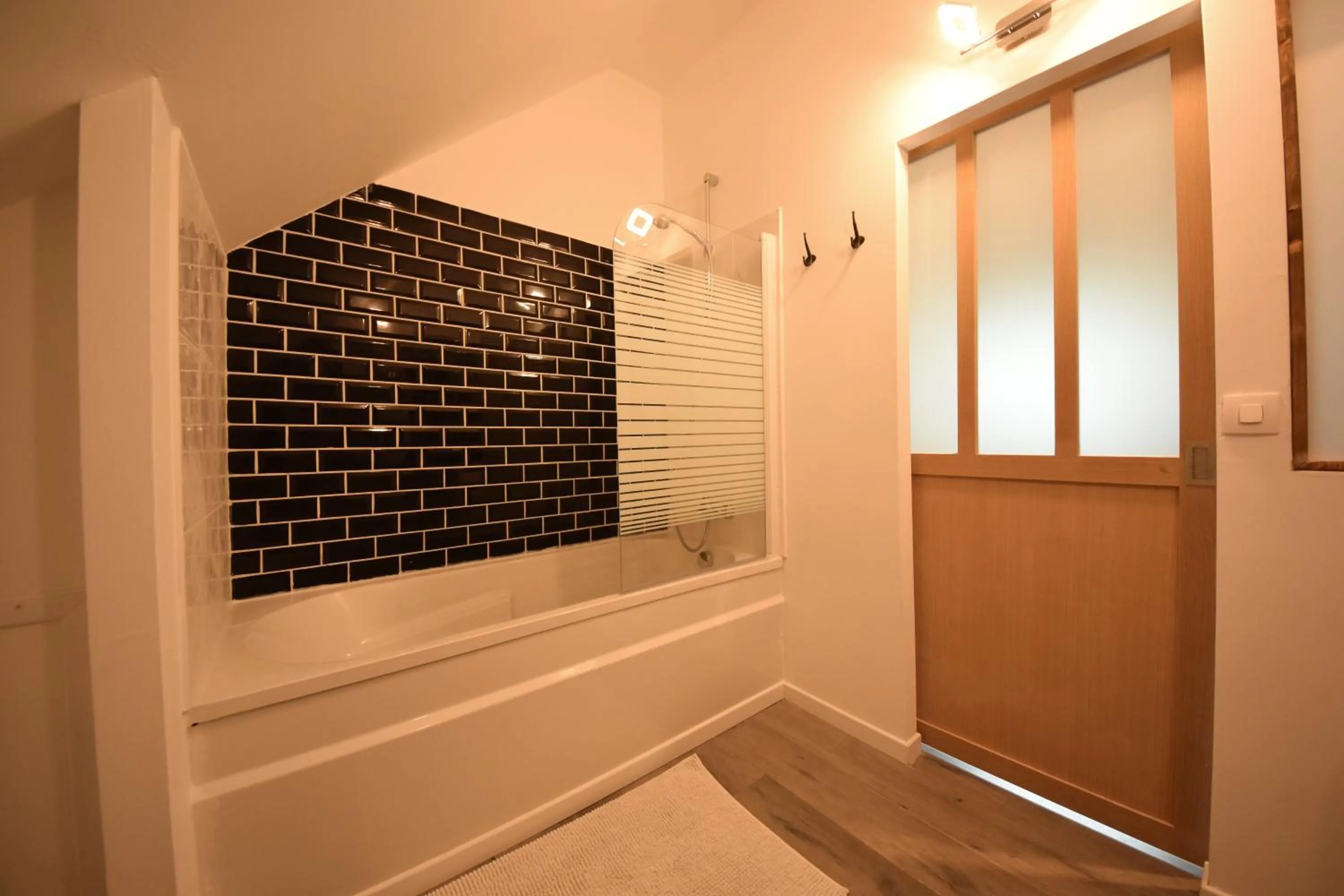 Shower in Chambres d'Hotes Lorengrain