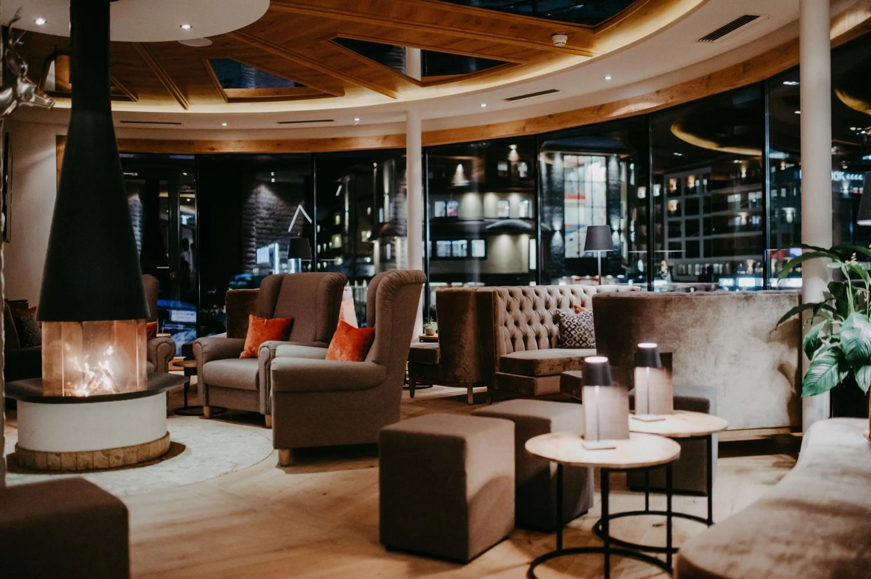 Lounge or bar in Hotel Salzburger Hof Zauchensee