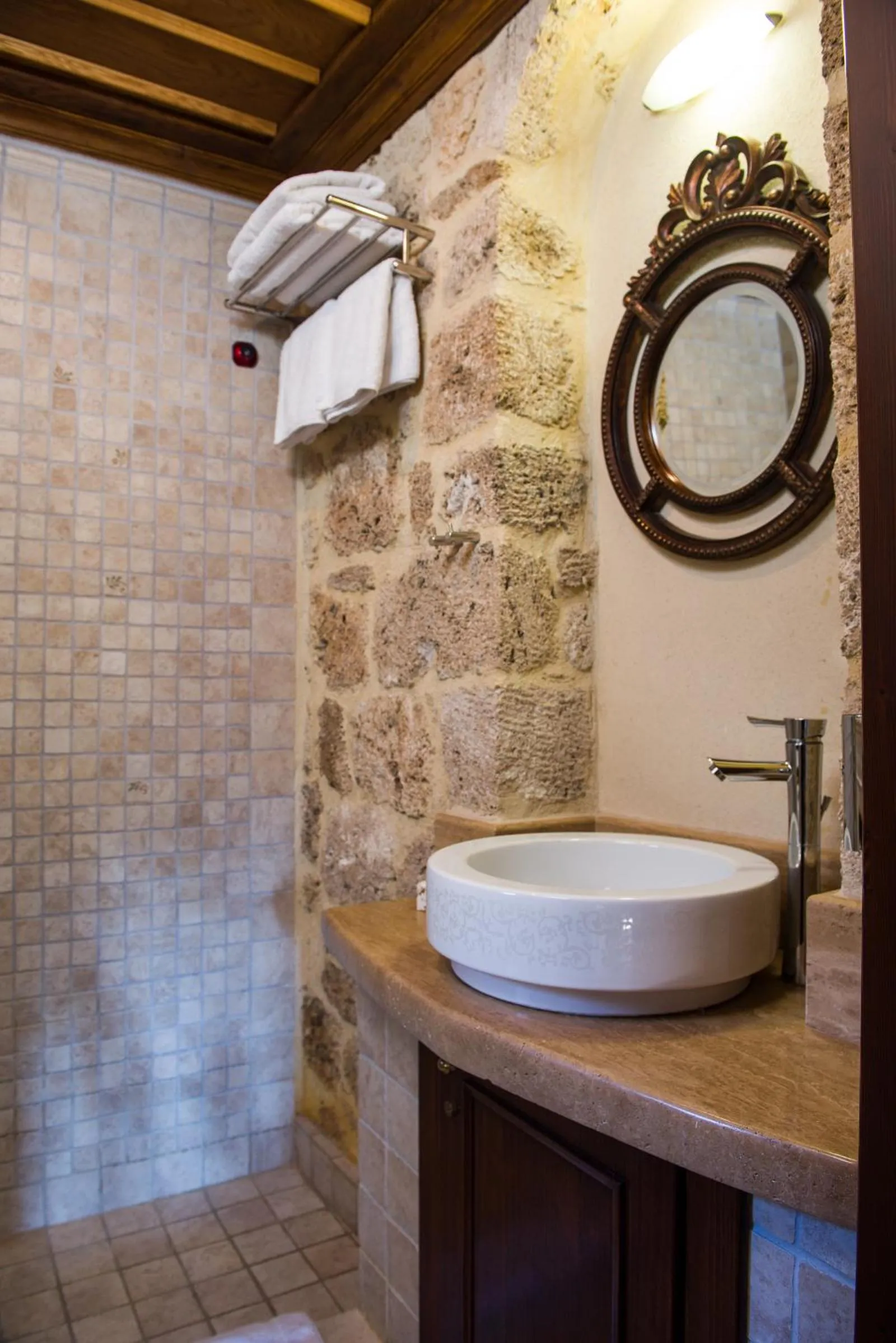 Bathroom in Boutique Hotel Kokkino Spiti
